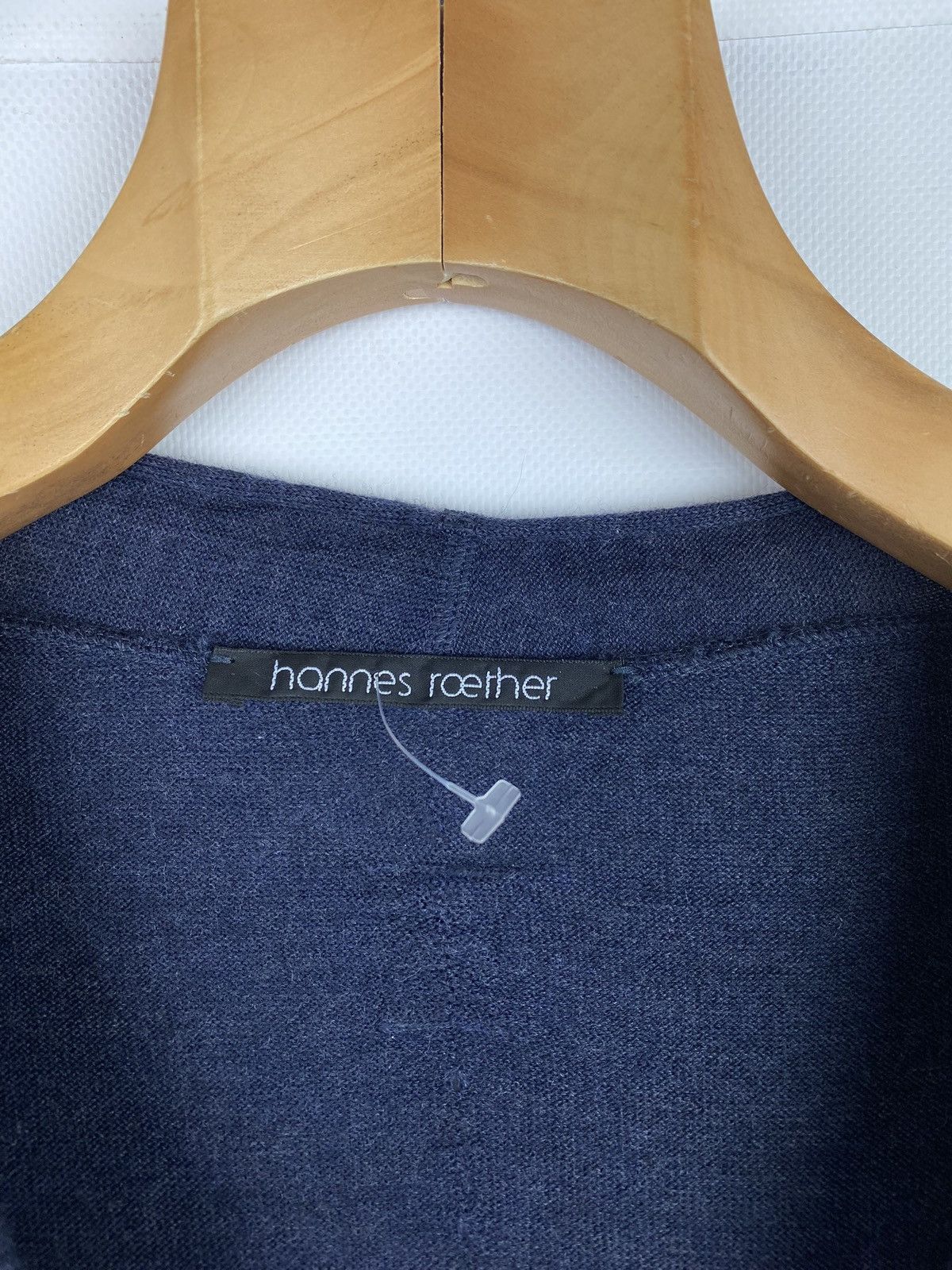 hannes roether Hannes Roether avant-garde wool v-neck sweater pullover Size M / US 6-8 / IT 42-44 - 4 Thumbnail