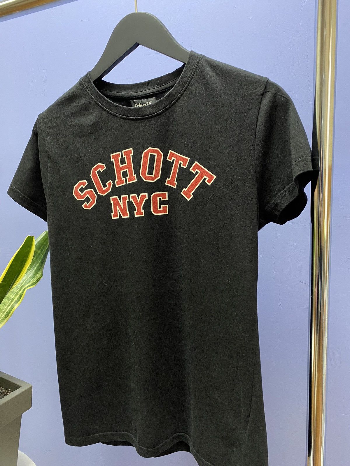 Schott Schott NYC Big Logo T Shirt Men’s S Black Logo Size US S / EU 44-46 / 1 - 5 Thumbnail