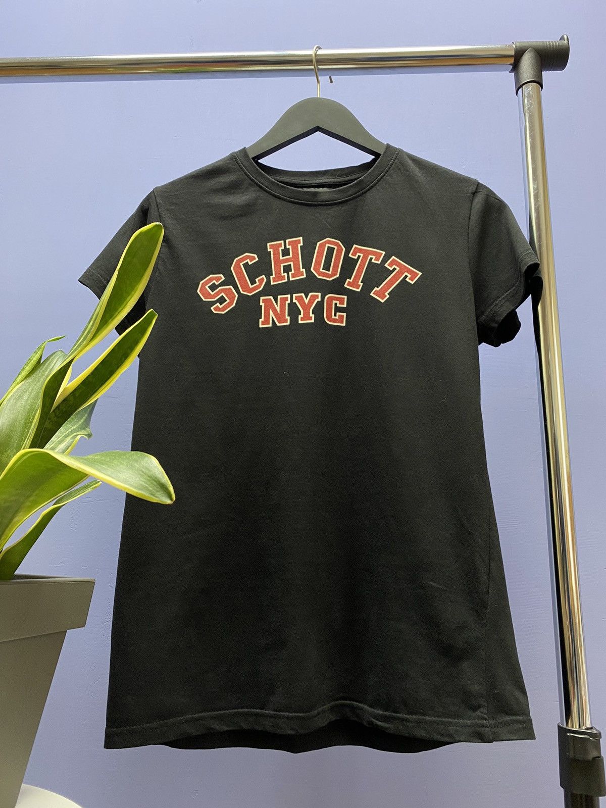 Schott Schott NYC Big Logo T Shirt Men’s S Black Logo Size US S / EU 44-46 / 1 - 3 Thumbnail