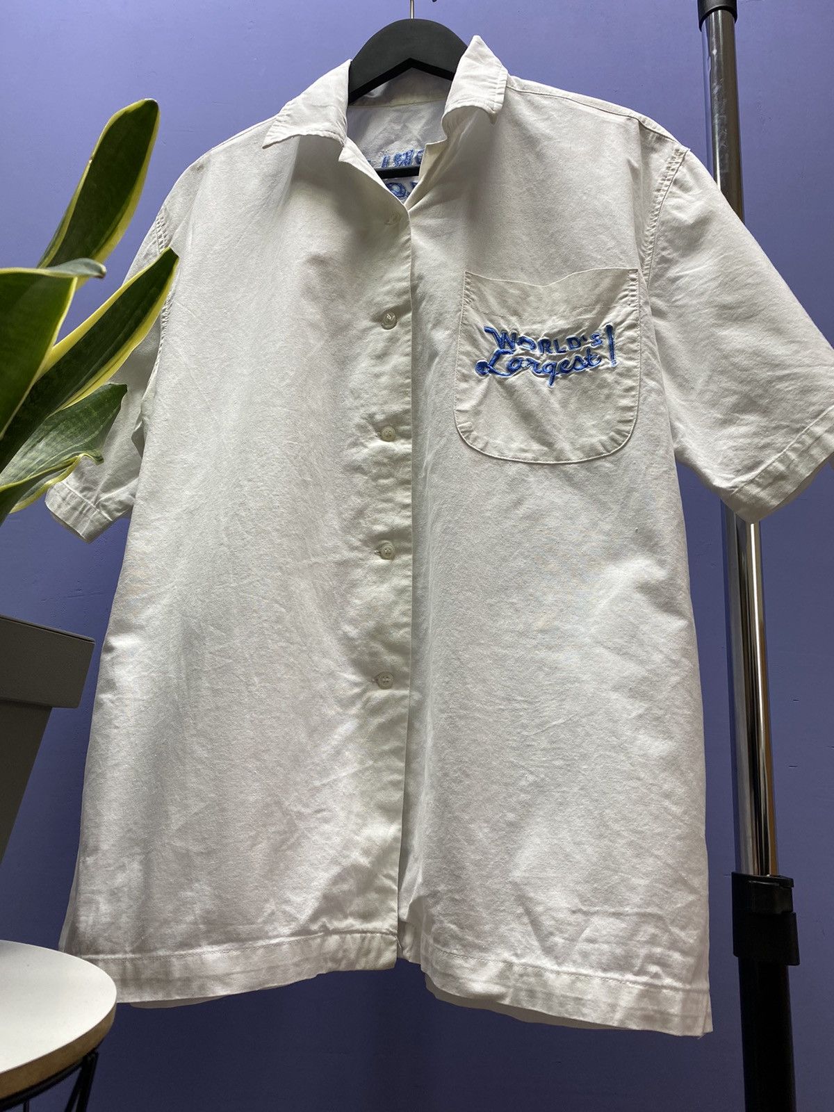 Vintage Vintage American Style “World Largest” Short Sleeve Shirt Size US L / EU 52-54 / 3 - 5 Thumbnail
