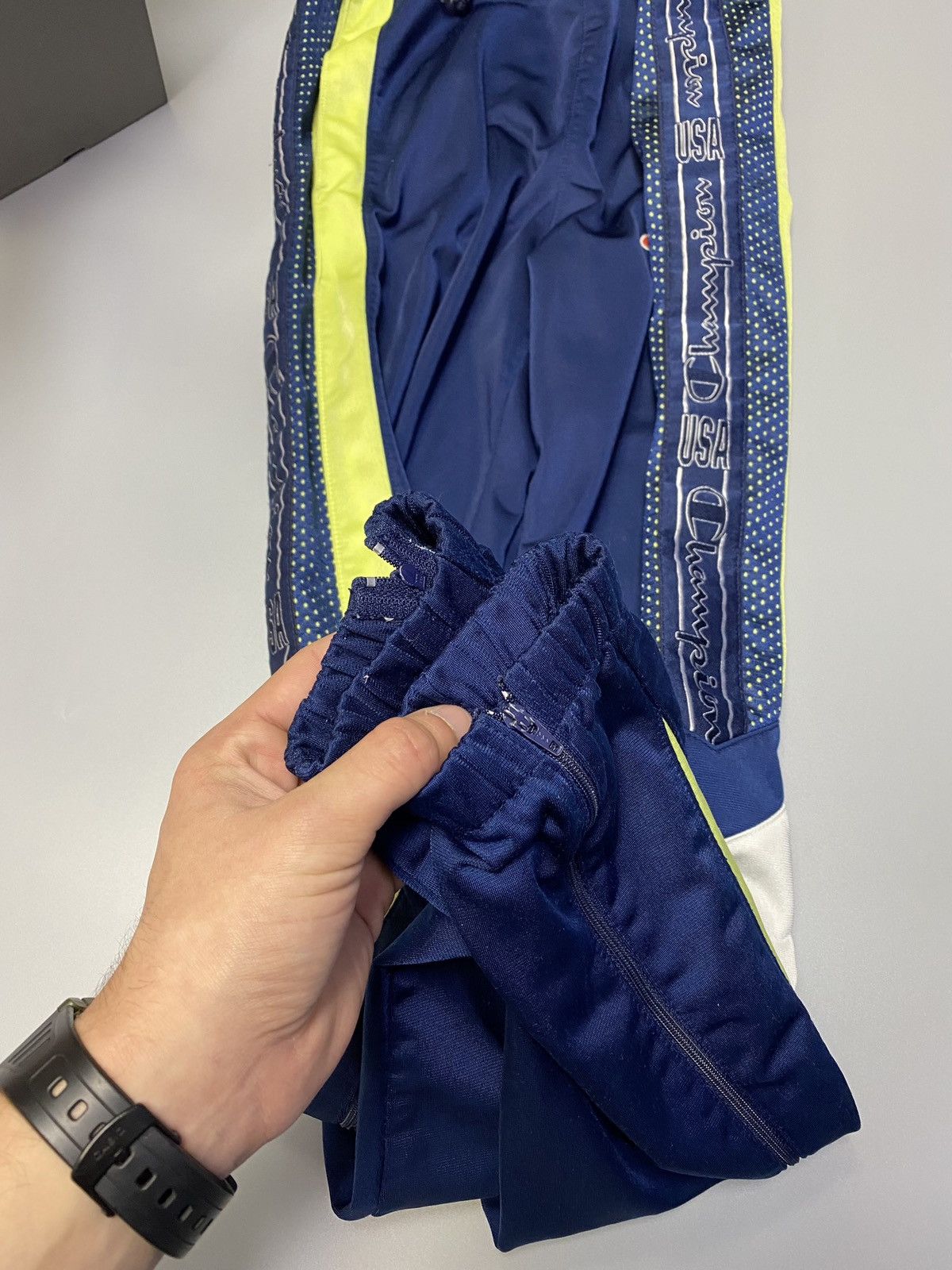 Champion × Vintage Vintage Champion Track Pants Size US 30 / EU 46 - 15 Thumbnail
