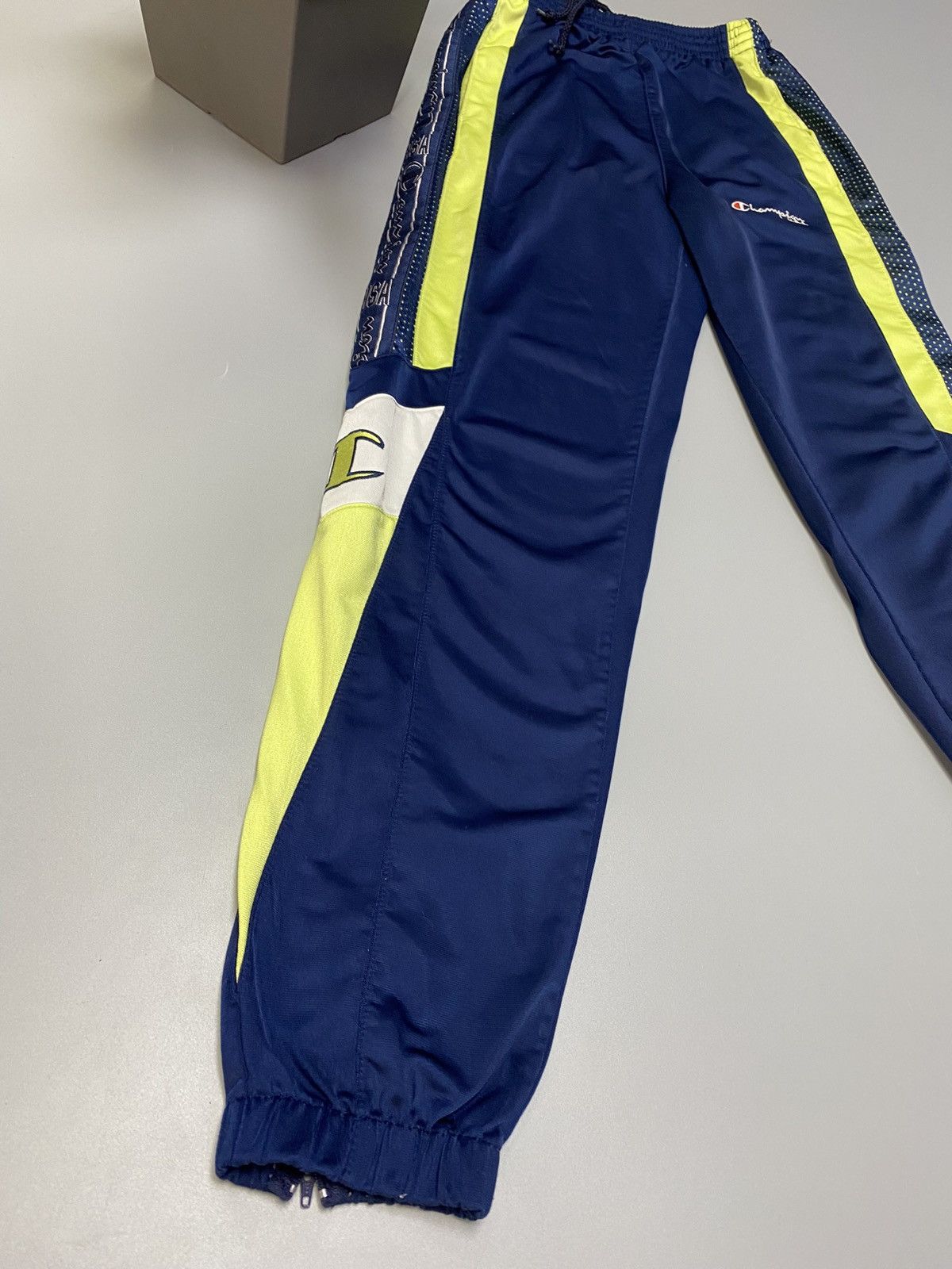 Champion × Vintage Vintage Champion Track Pants Size US 30 / EU 46 - 3 Thumbnail