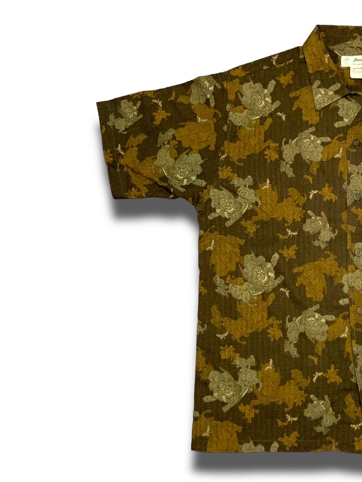 Dragonfly × Vintage Vintage Sugoi Lion Motif Yakuza Button Up Hawaii Size US M / EU 48-50 / 2 - 4 Thumbnail