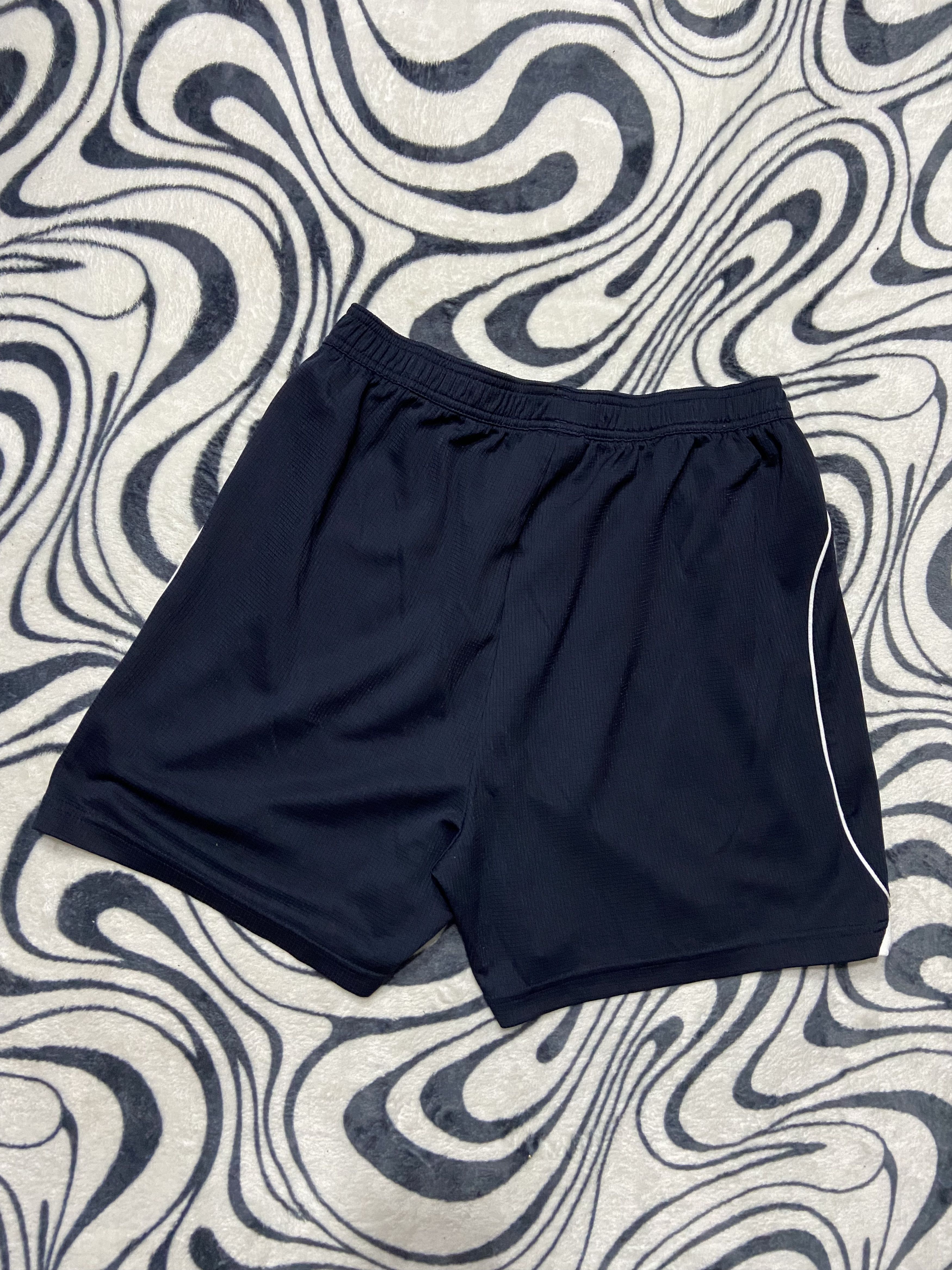 Reebok × Vintage Vintage Reebok Mens Shorts Y2K Size US 34 / EU 50 - 5 Thumbnail