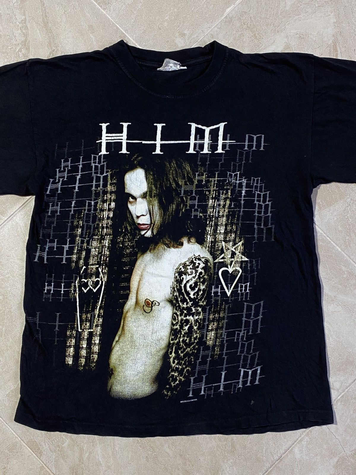 Band Tees Vintage 2004 HIM rock band t-shirt Size US M / EU 48-50 / 2 - 3 Thumbnail