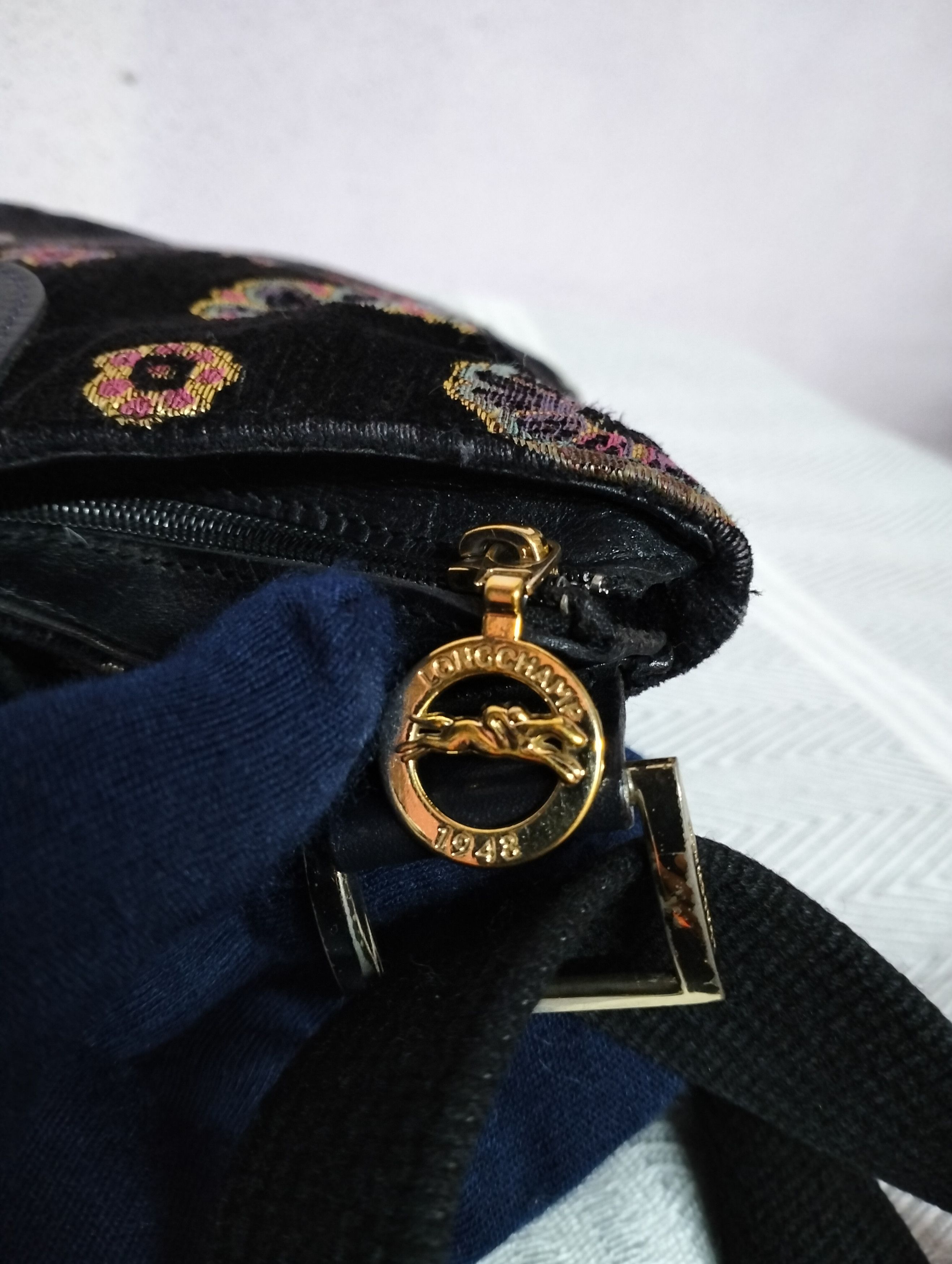 Longchamp Longchamp Velvet Crossbody Bag Limited Size ONE SIZE - 12 Thumbnail