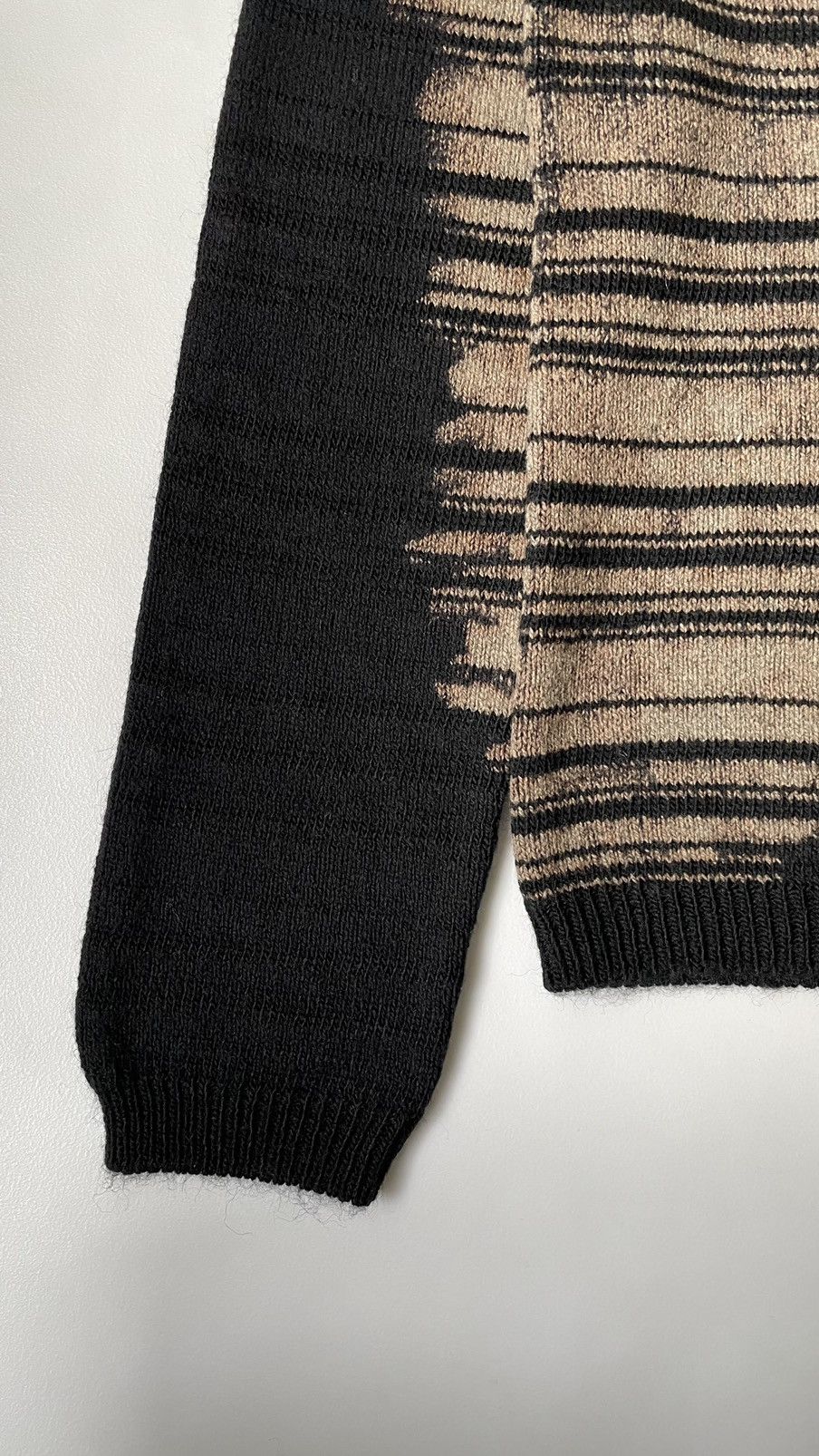 Maison Margiela A/W 22 Black Wool ‘Bleach Dye’ Sweater Size M / US 6-8 / IT 42-44 - 6 Thumbnail