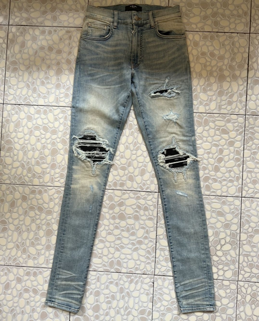 Amiri Amiri 17ss OG Cashew flower patchwork blue jeans Size US 29 - 1 Thumbnail