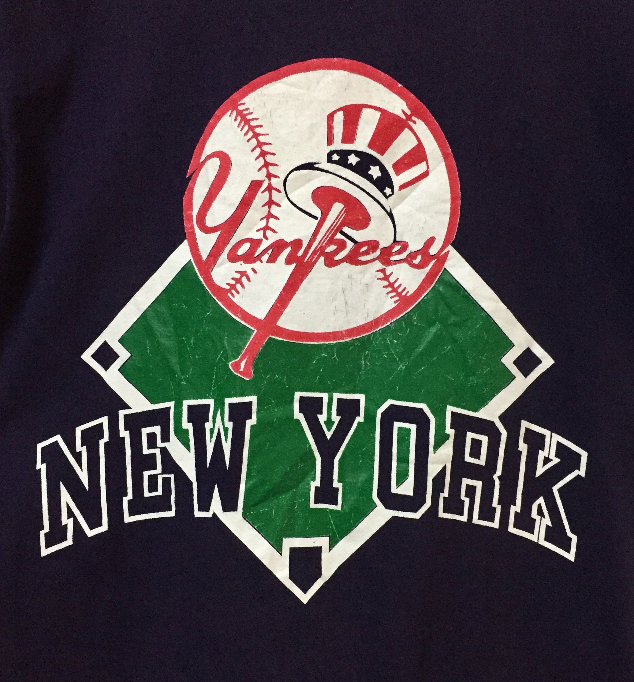 MLB VINTAGE 90s NEW YORK YANKEES MLB BIG LOGO TSHIRT Size US M / EU 48-50 / 2 - 3 Thumbnail