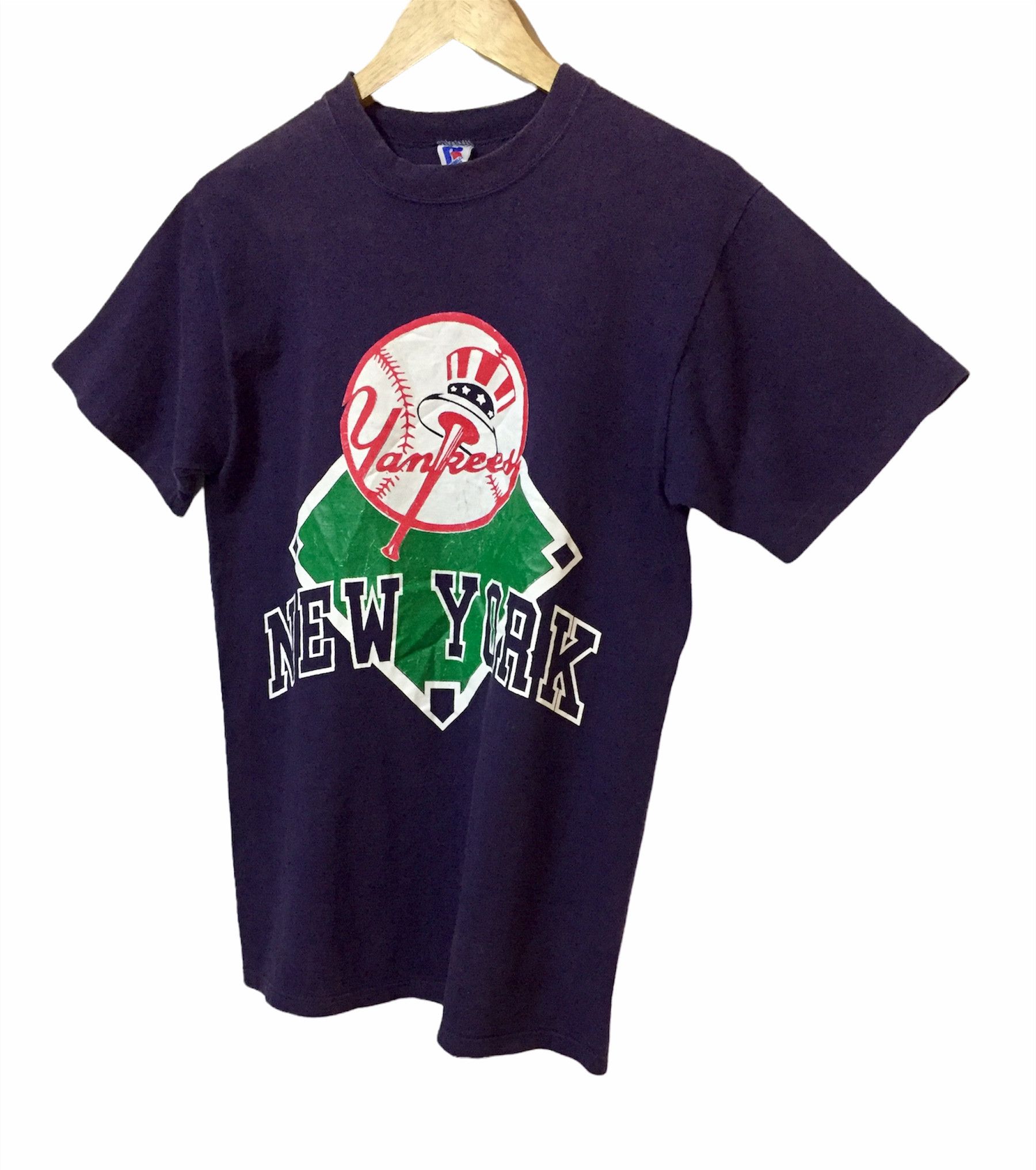 MLB VINTAGE 90s NEW YORK YANKEES MLB BIG LOGO TSHIRT Size US M / EU 48-50 / 2 - 2 Thumbnail