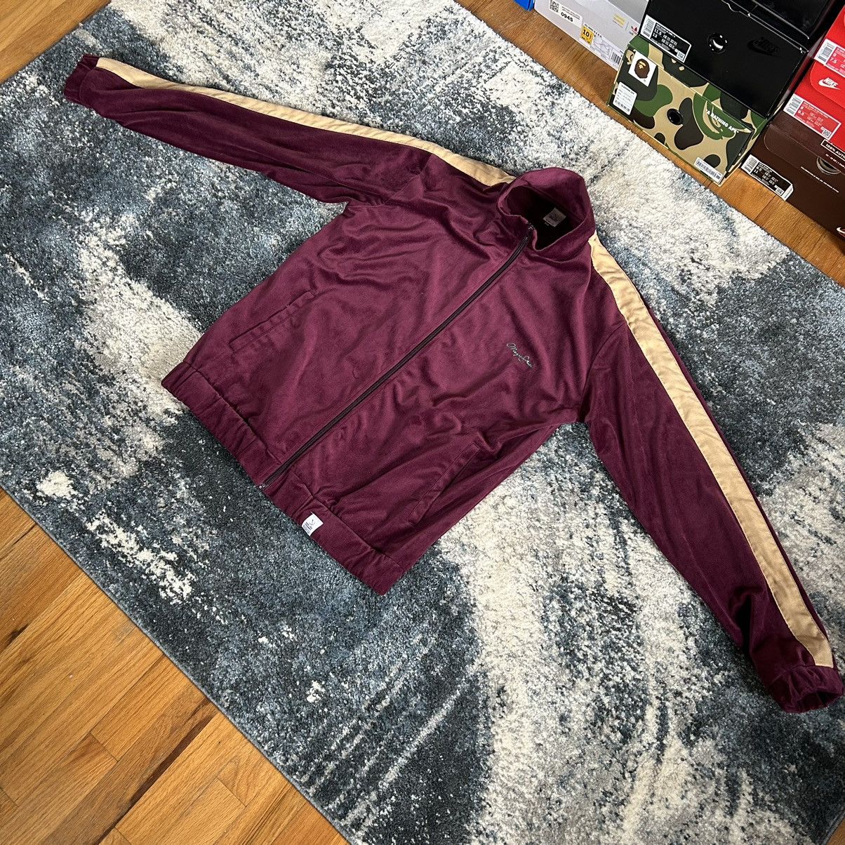 MAGIC STICK 2018 VELOUR SUEDE LEiSURE TRACK JACKET BYZANTiNE PURPLE WiNE Size US L / EU 52-54 / 3 - 8 Thumbnail