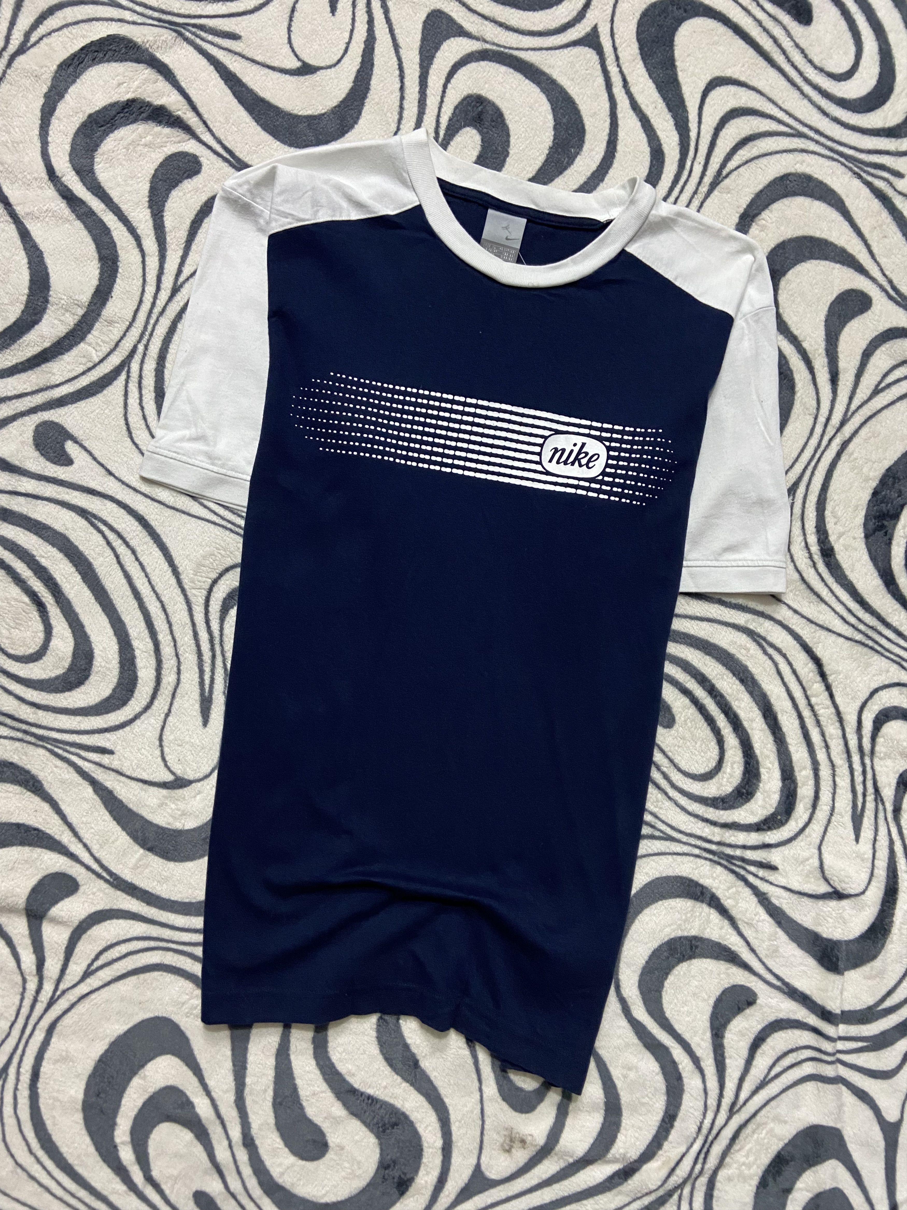 Nike Nike Vintage Mens Crew Neck T-Shirt Tee Y2K Size US L / EU 52-54 / 3 - 1 Thumbnail