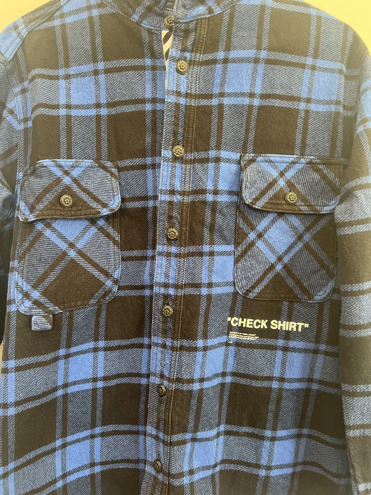 Off-White Off white flannel Size US M / EU 48-50 / 2 - 5 Thumbnail