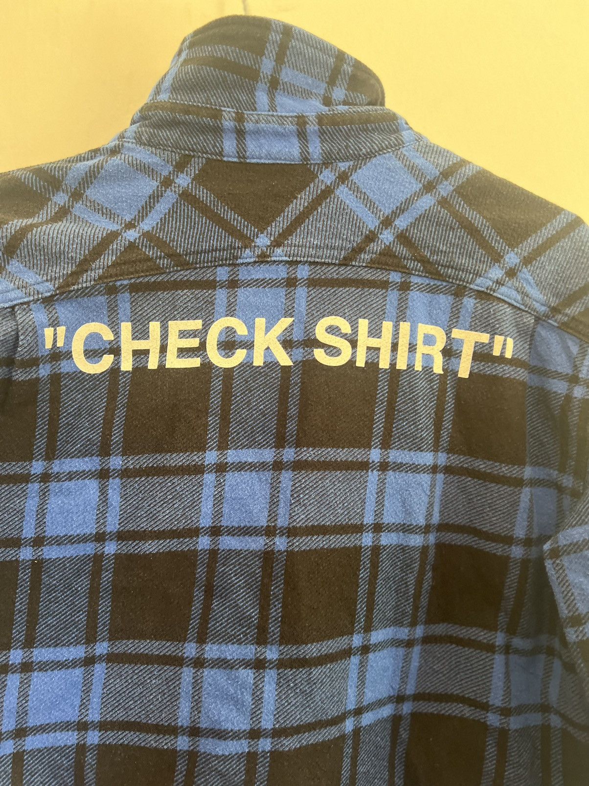 Off-White Off white flannel Size US M / EU 48-50 / 2 - 13 Thumbnail