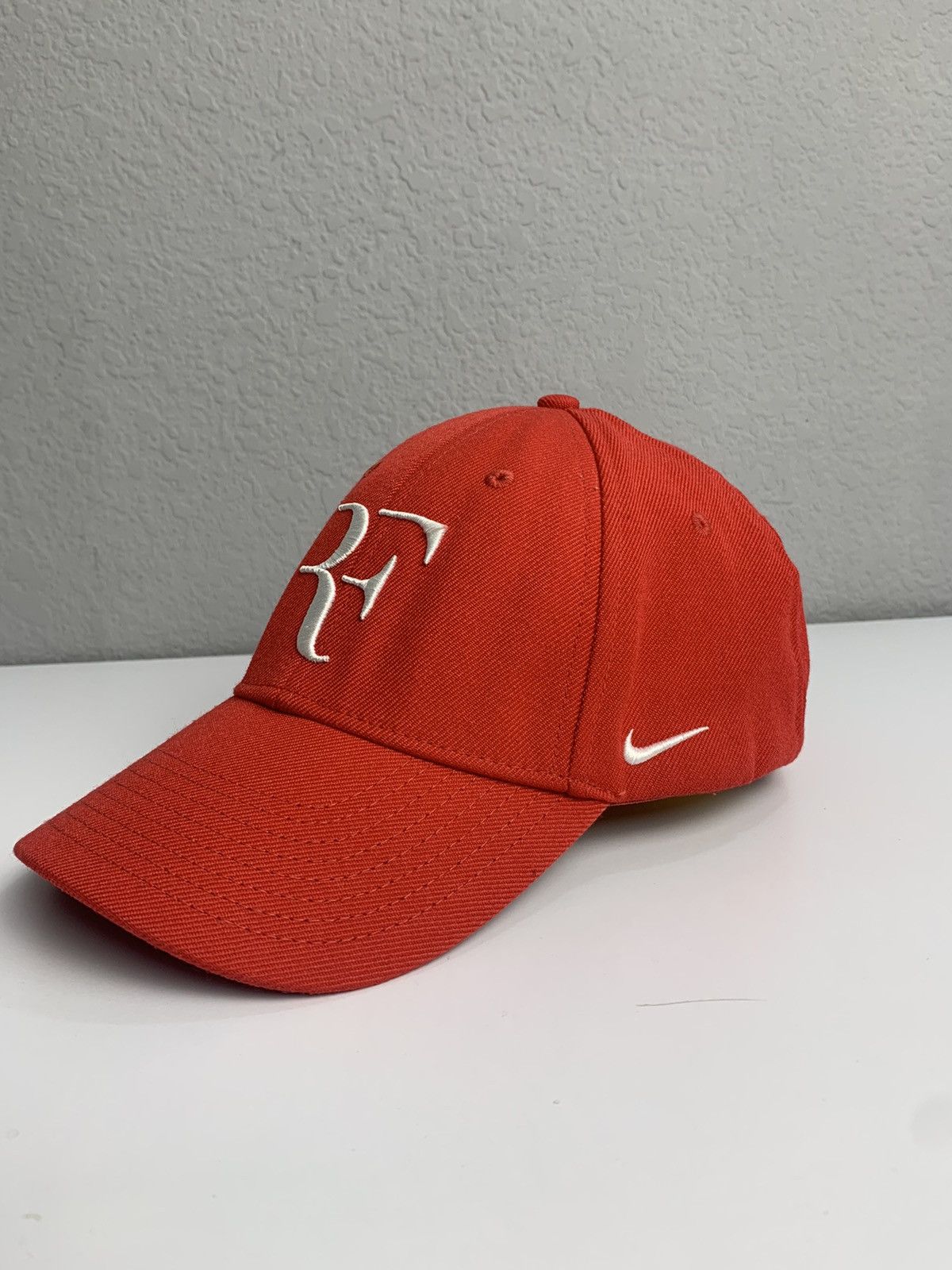 roger federer hat nike