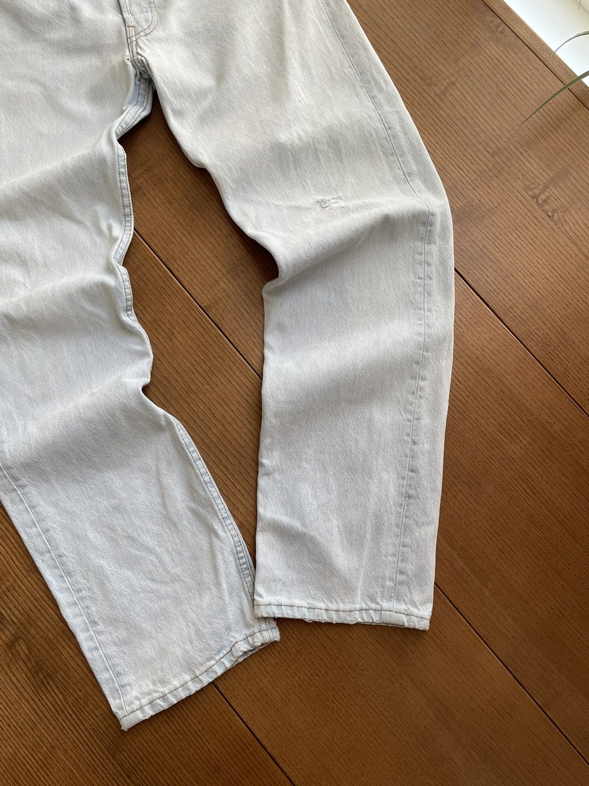 Levi's × Vintage Vintage 90’s Y2K Levi’s 501 Blue Stonewashed Denim Jeans Size US 31 - 3 Thumbnail