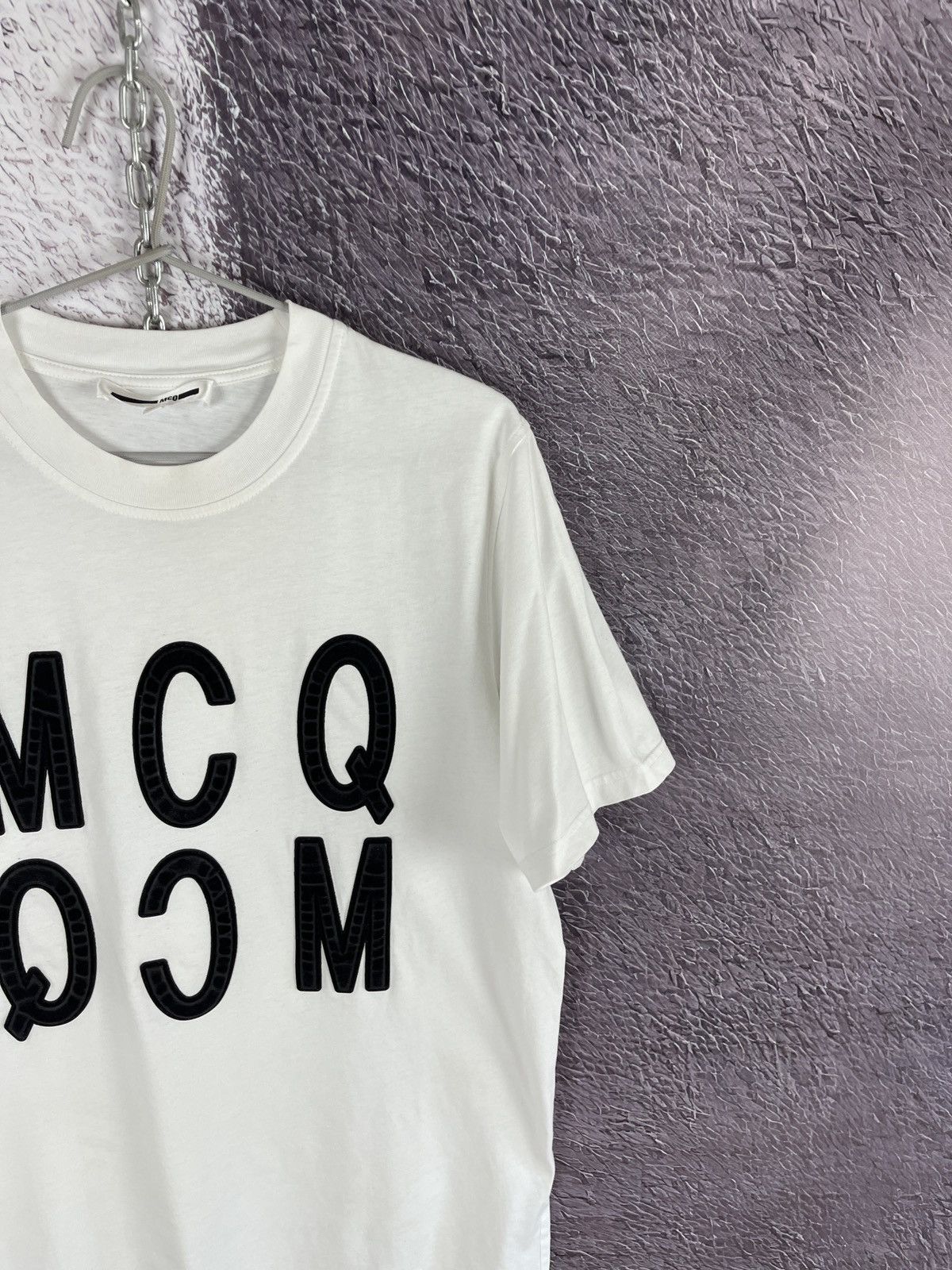 Alexander McQueen McQ Alexander McQueen big mirror logo white tee shirt Size US L / EU 52-54 / 3 - 3 Thumbnail