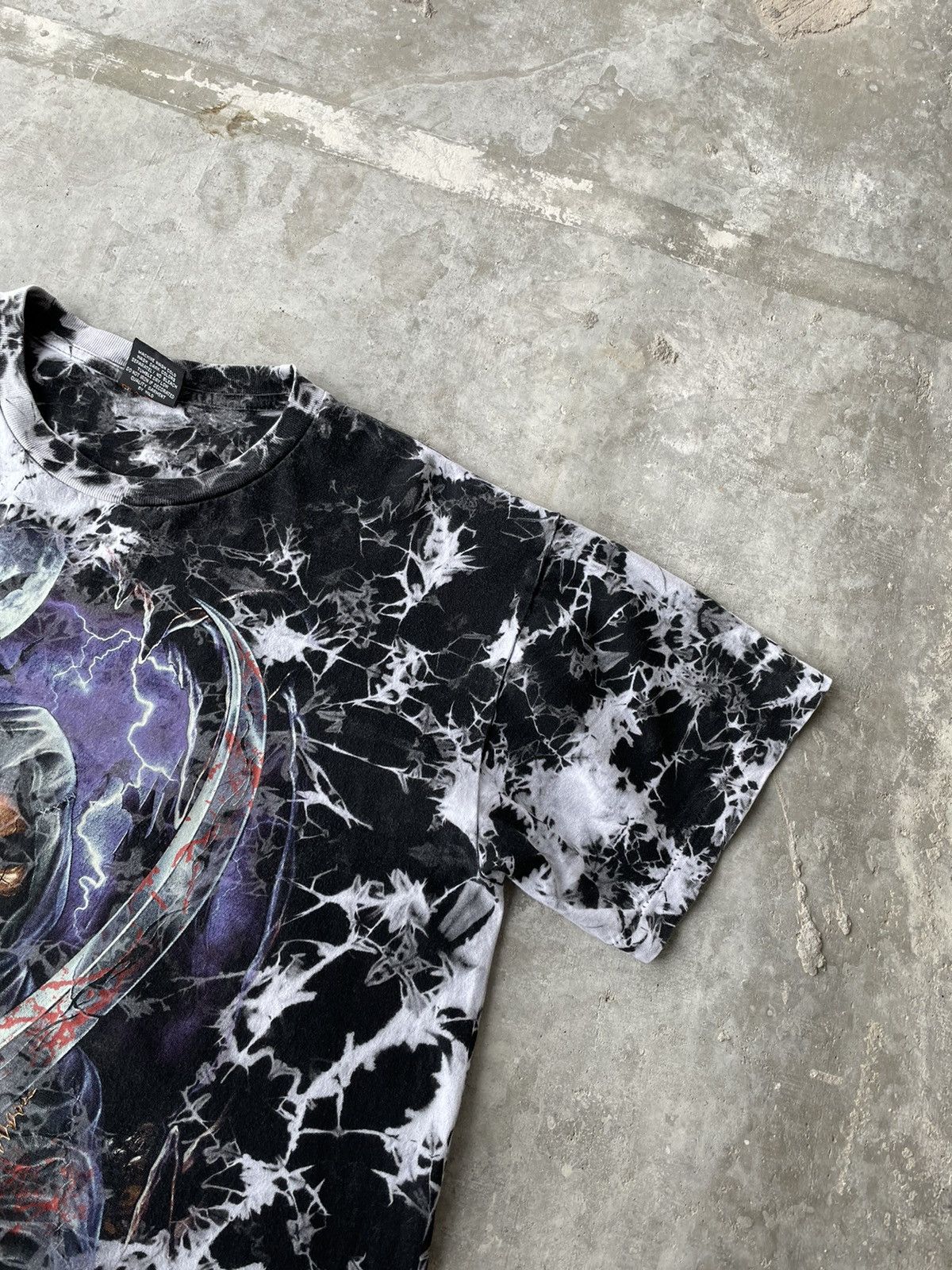 Vintage Vintage Wild Evil Devil Death Full Printed Tee Shirt Size L Size US L / EU 52-54 / 3 - 8 Thumbnail