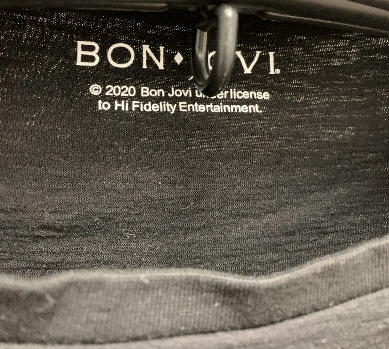 Band Tees Bon Jovi USA TOUR 1993 L size 2020 black rock Size US L / EU 52-54 / 3 - 5 Thumbnail