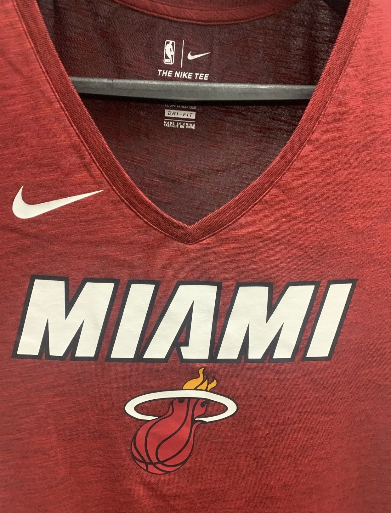 NBA Miami heat Nike nba jersey tee sleeveless L size Size US L / EU 52-54 / 3 - 4 Thumbnail