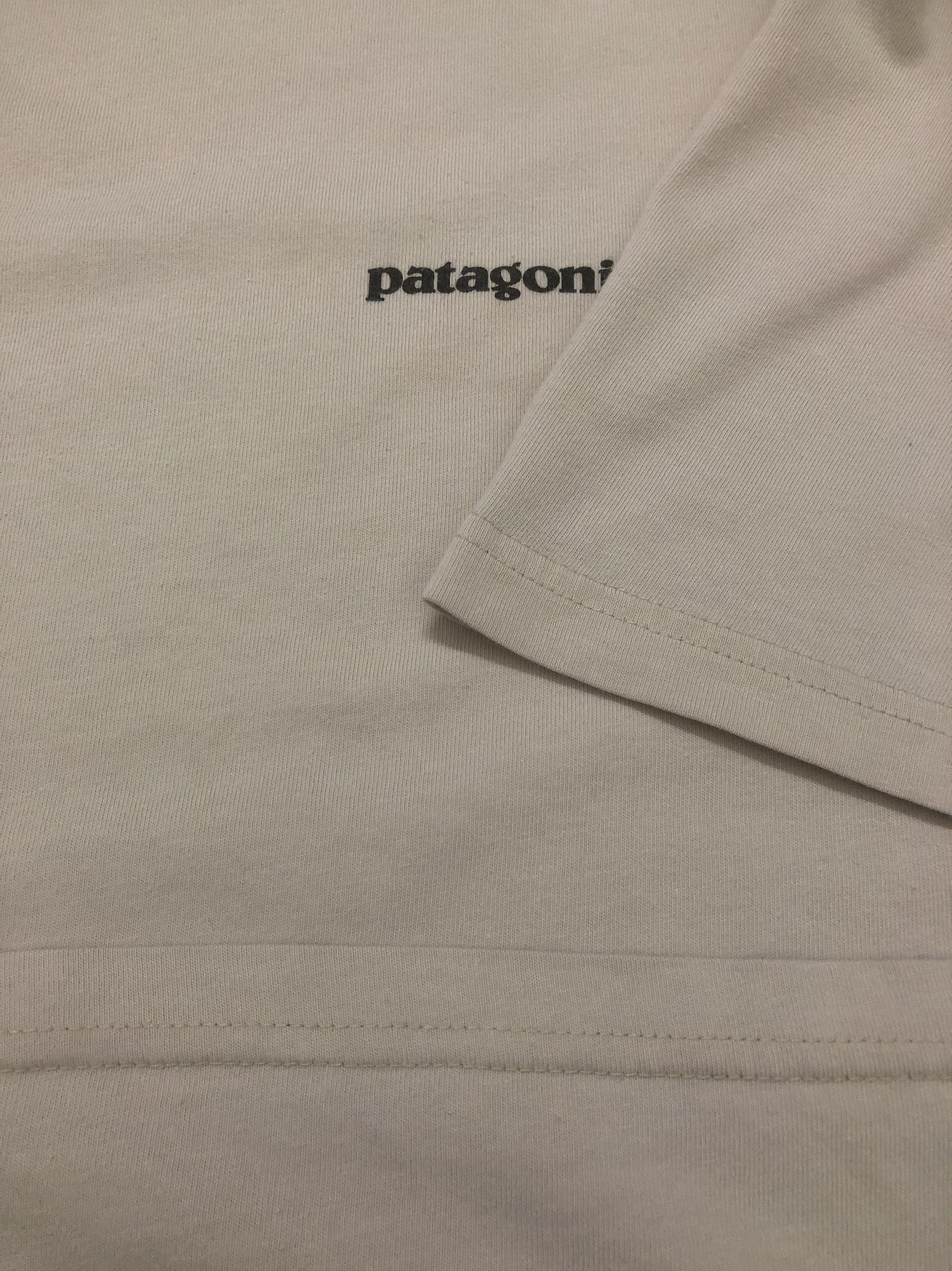 Patagonia Vintage Outdoor Clothing Patagonia Tshirt Size US L / EU 52-54 / 3 - 4 Thumbnail