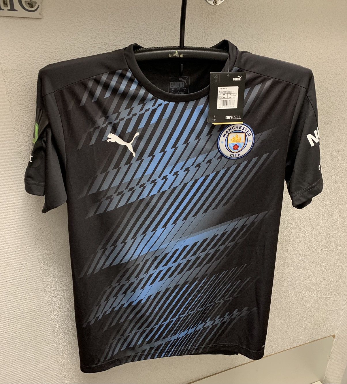 Puma Manchester City New Puma soccer jersey M size Size US M / EU 48-50 / 2 - 1 Thumbnail