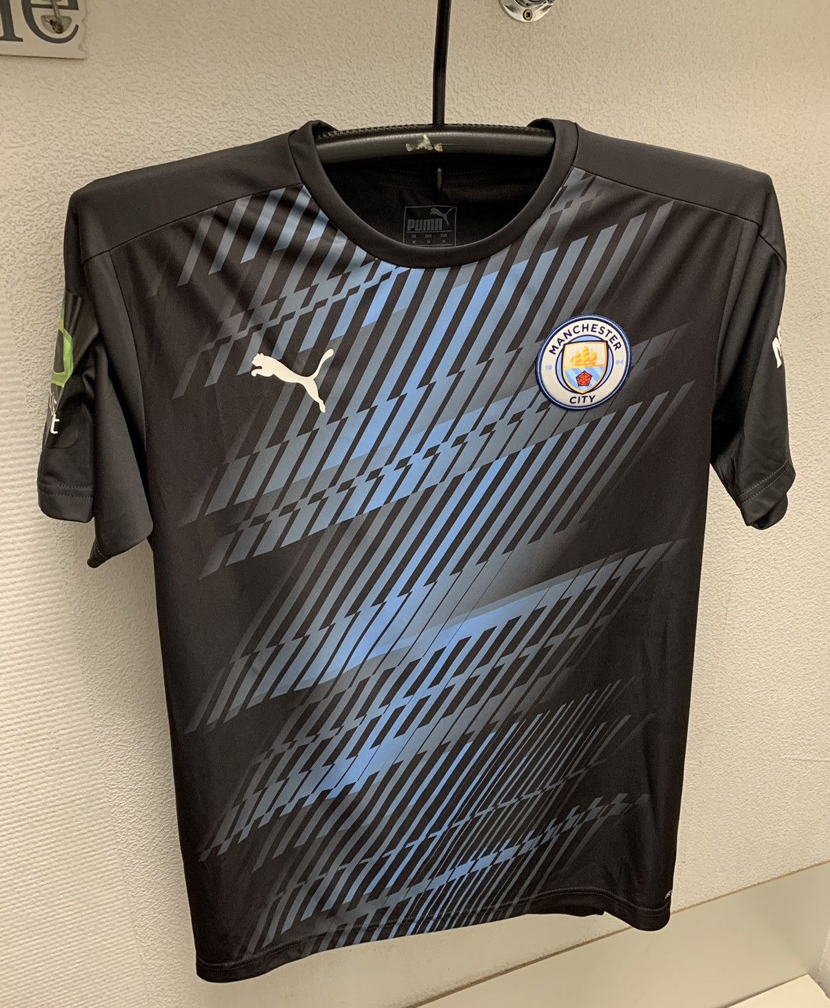 Puma Manchester City New Puma soccer jersey M size Size US M / EU 48-50 / 2 - 2 Thumbnail