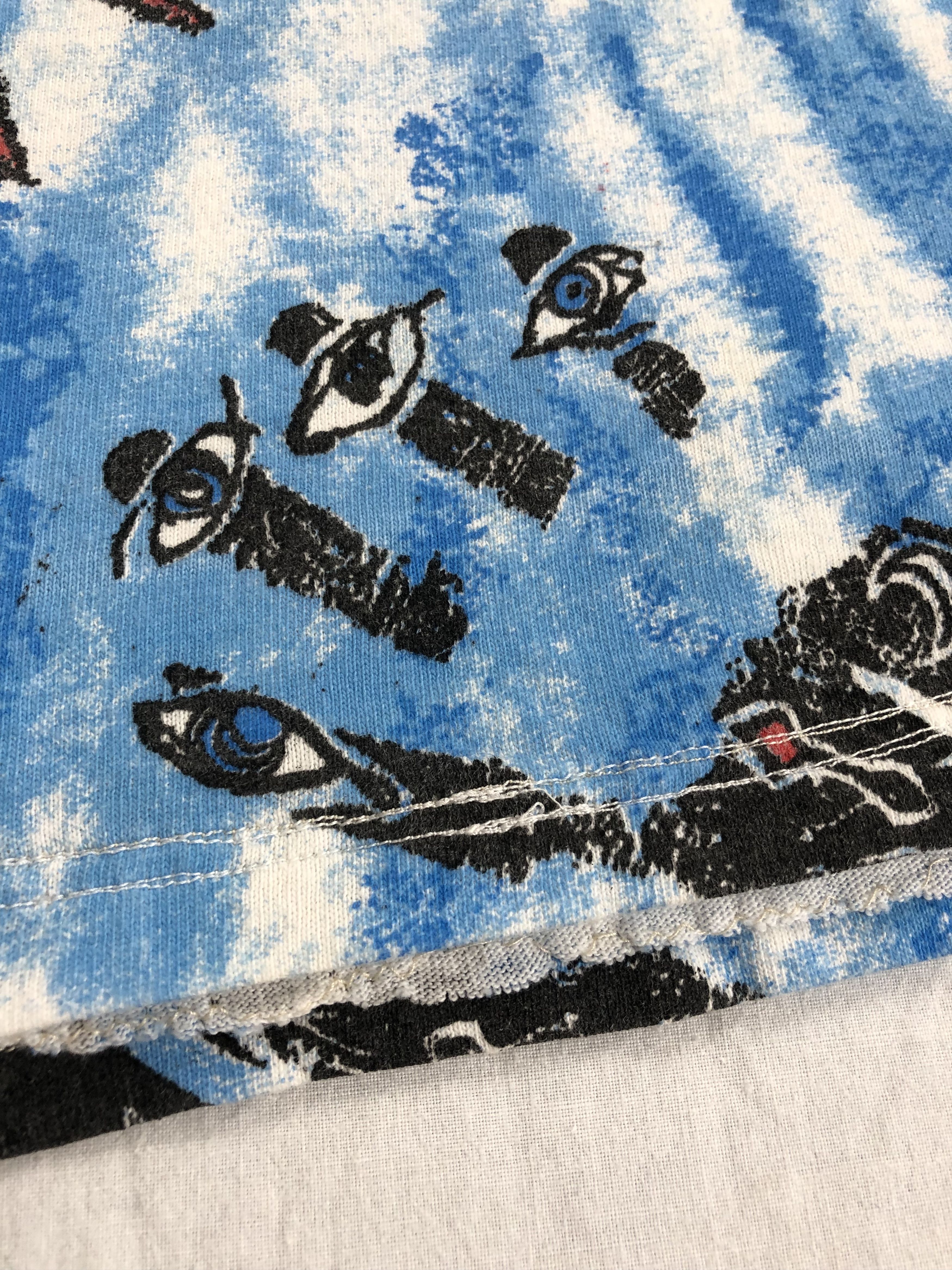 Band Tees Vintage 1992 The Cure (New Order Stone Roses Sonic Youth) Size US L / EU 52-54 / 3 - 9 Thumbnail