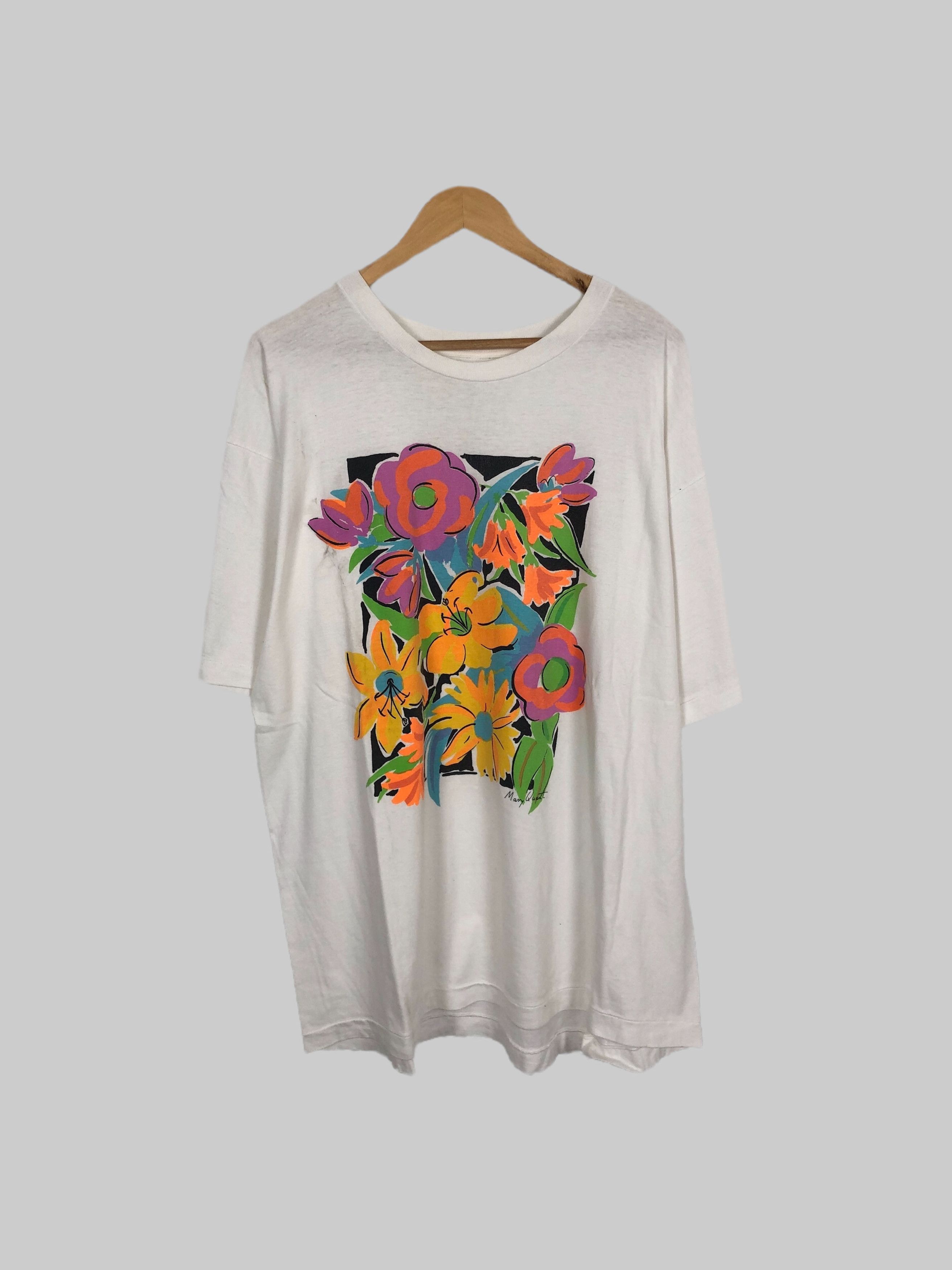 Designer × Vintage Vintage 90s Mary Quant London Tokyo Flowers T-shirt Size US XL / EU 56 / 4 - 1 Thumbnail