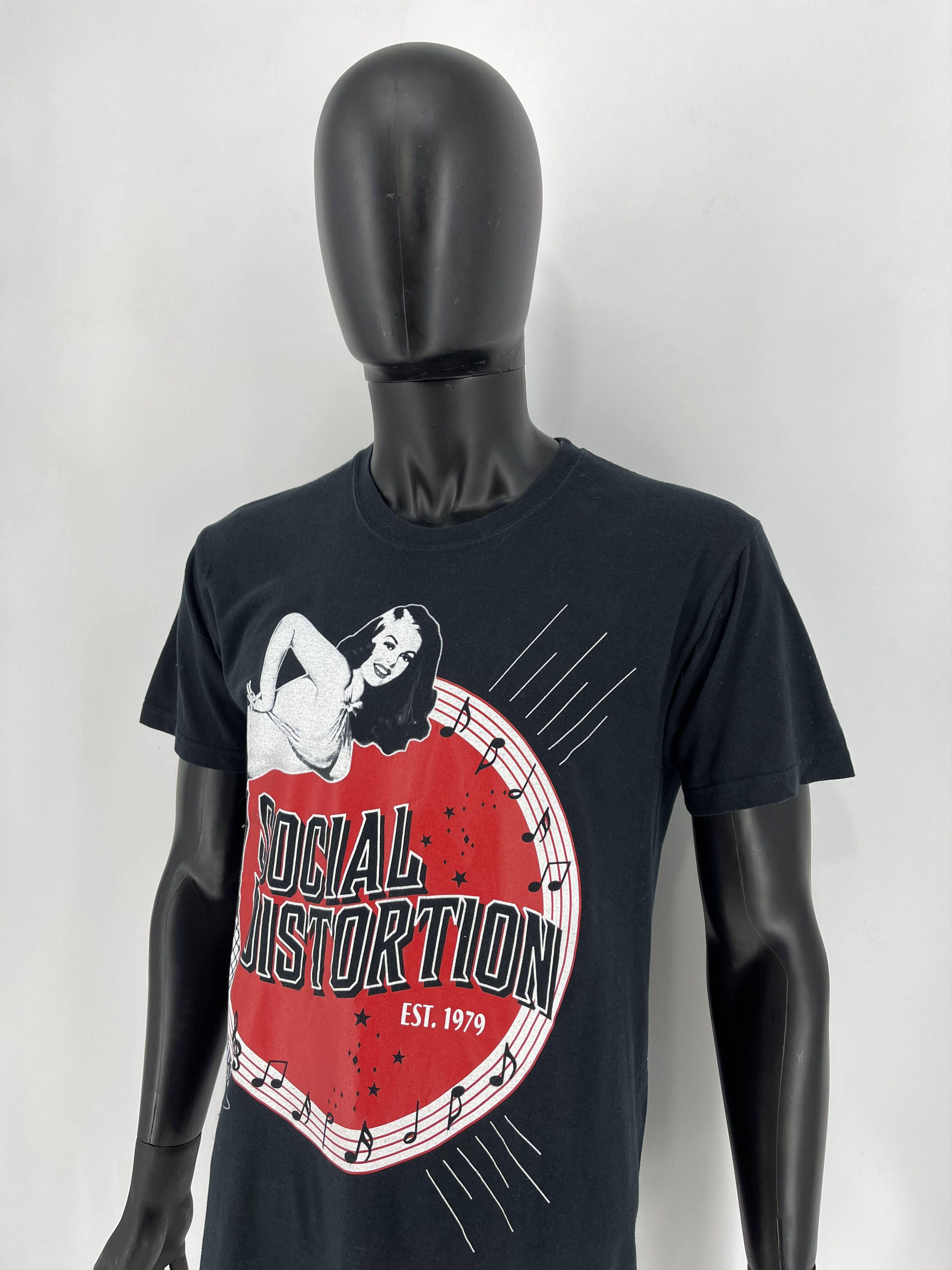Band Tees × Vintage Vintage Social Distortion Punk Band Sexy t-shirt Y2K Size US M / EU 48-50 / 2 - 5 Thumbnail