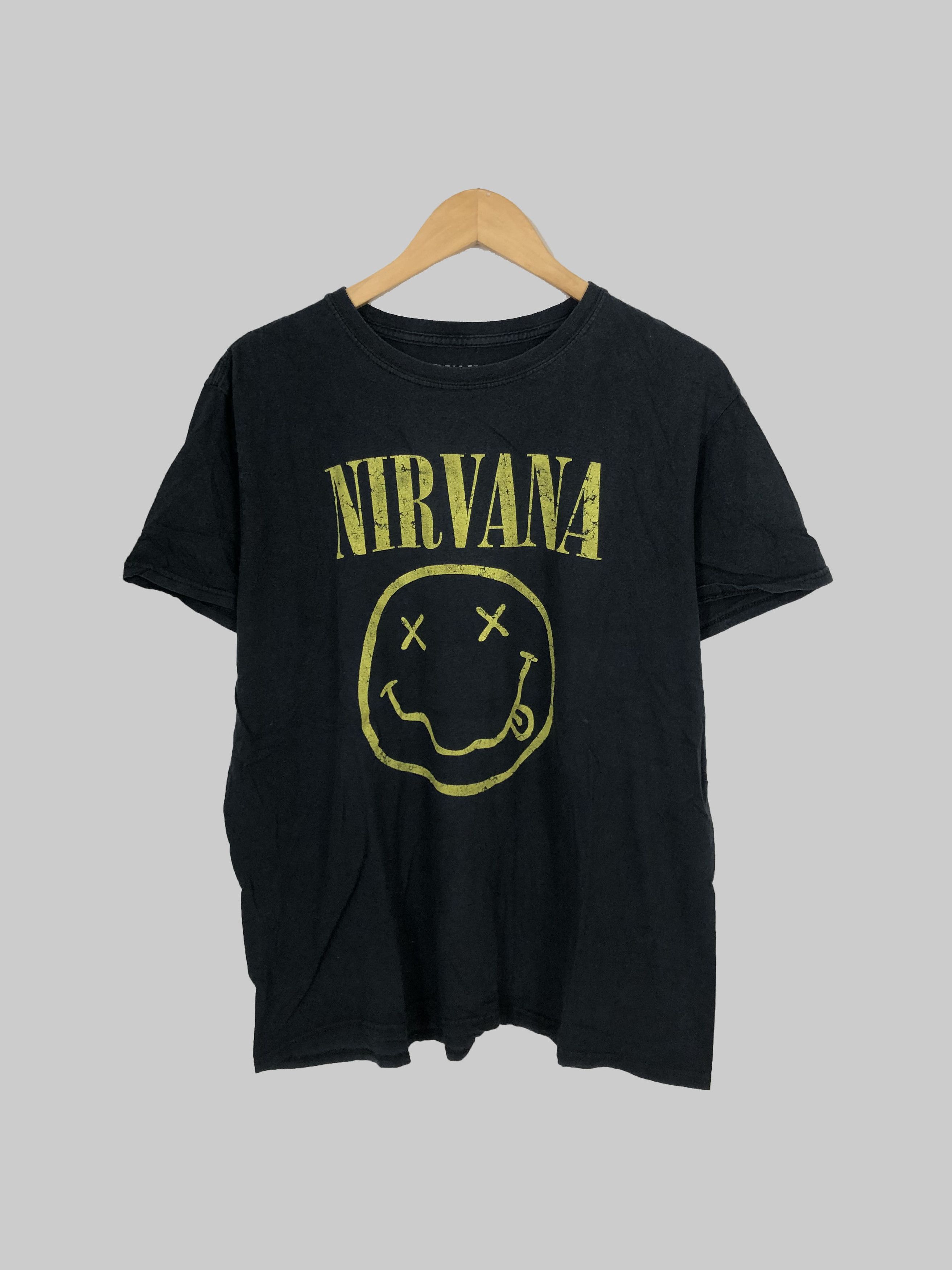 Band Tees Vintage 2015 Nirvana (Pearl Jam Foo Fighters Green Day) Size US L / EU 52-54 / 3 - 1 Thumbnail