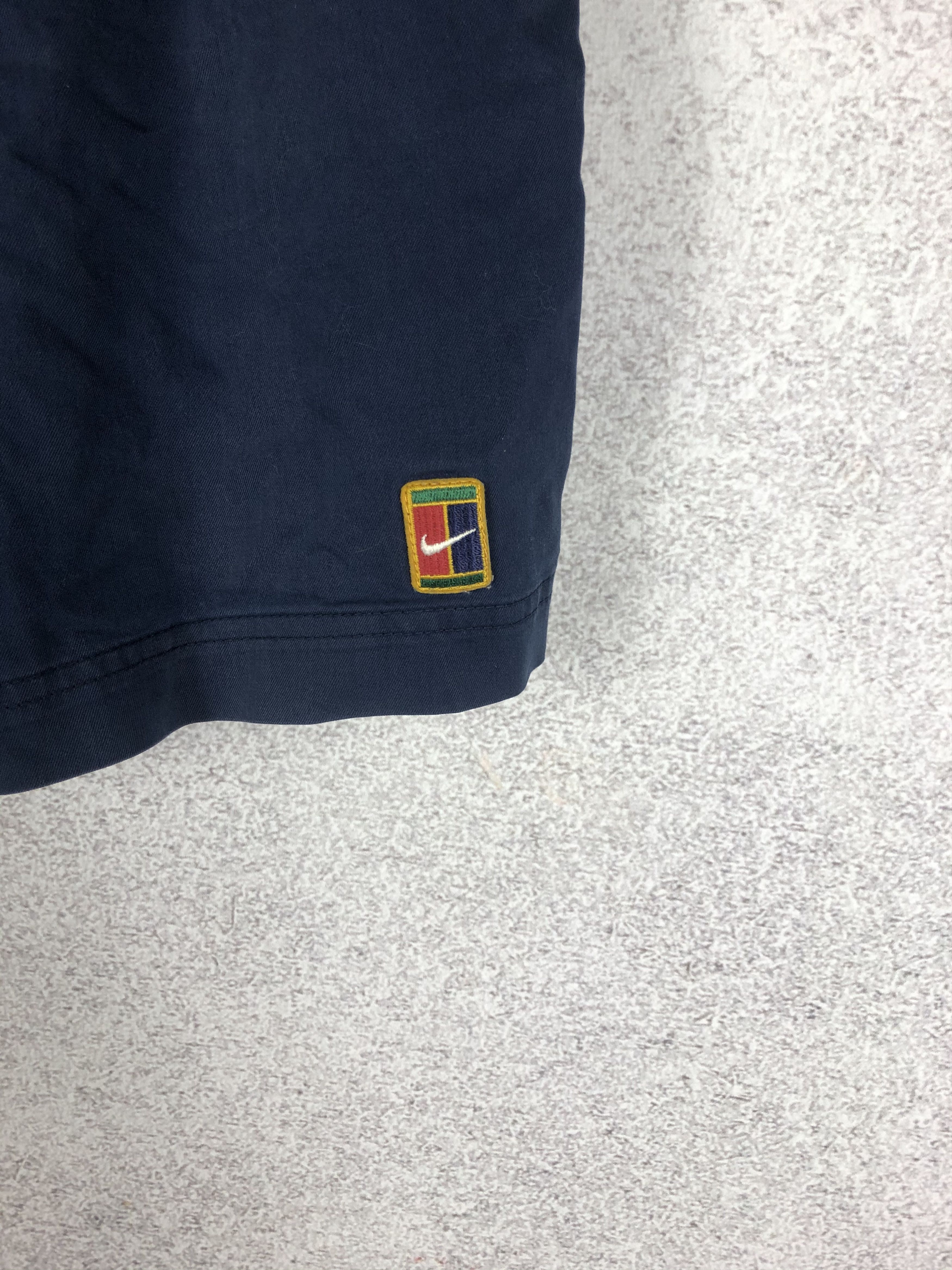 Nike Vintage Nike Challenge Court Shorts Small Swoosh Size US 28 / EU 44 - 2 Thumbnail