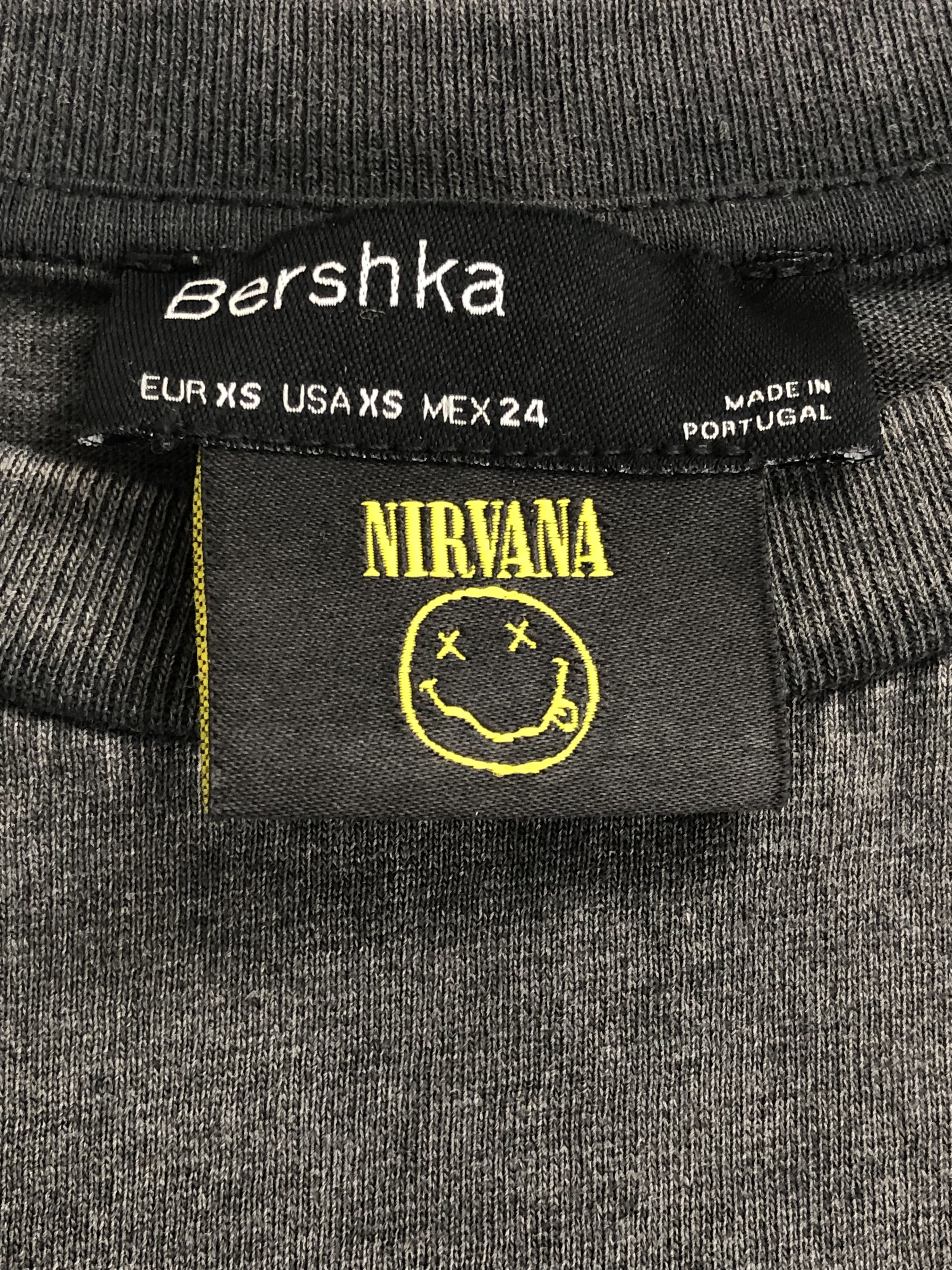 Band Tees Vintage 2021 Nirvana (Pearl Jam Foo Fighters Green Day) Size US L / EU 52-54 / 3 - 9 Thumbnail