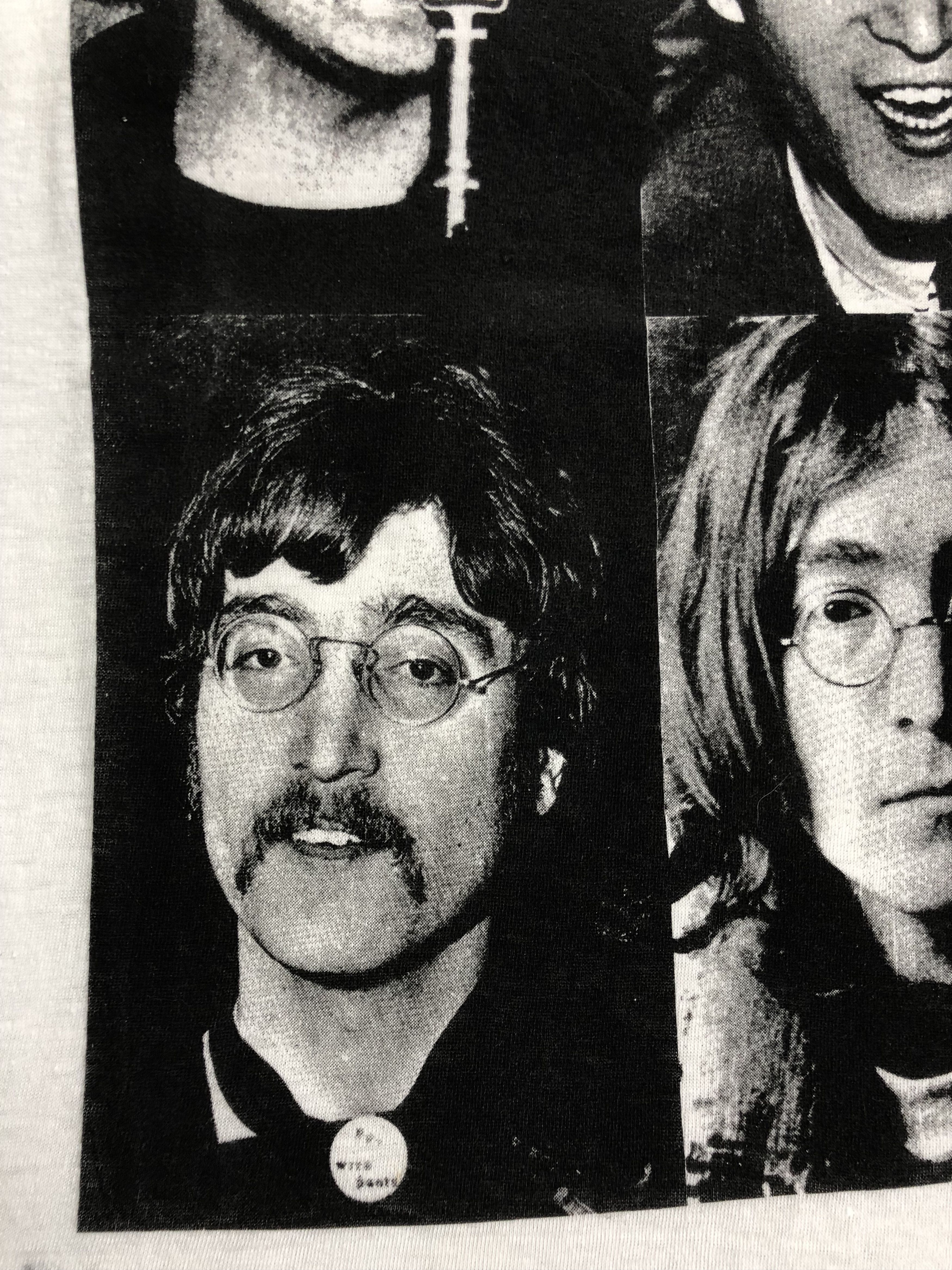 Band Tees Vintage 90s The Beatles Strawberry Fields Forever t-shirt Size US XL / EU 56 / 4 - 4 Thumbnail