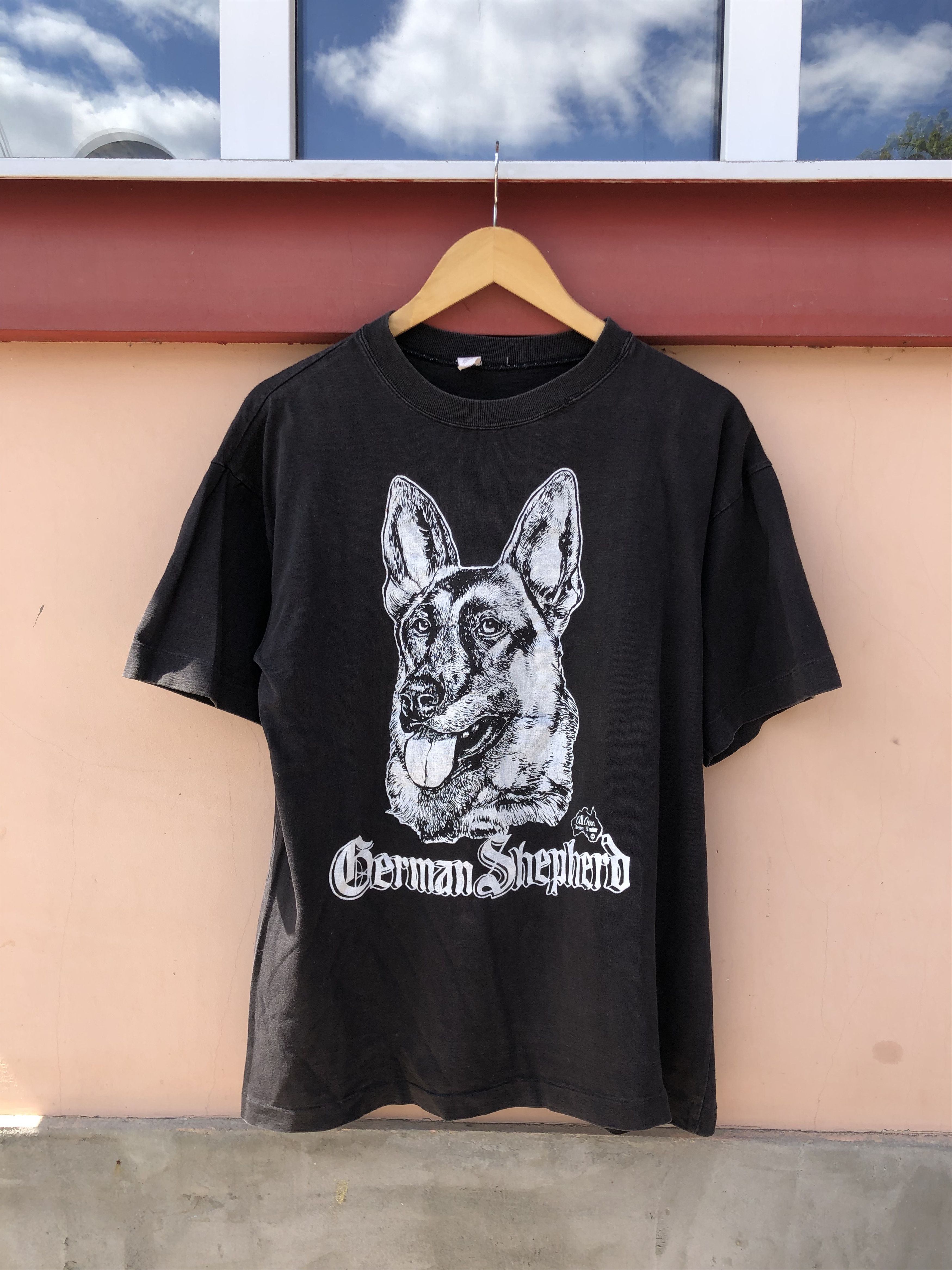 Vintage Vintage 90s German Shepherd Dog t-shirt Size US L / EU 52-54 / 3 - 2 Thumbnail
