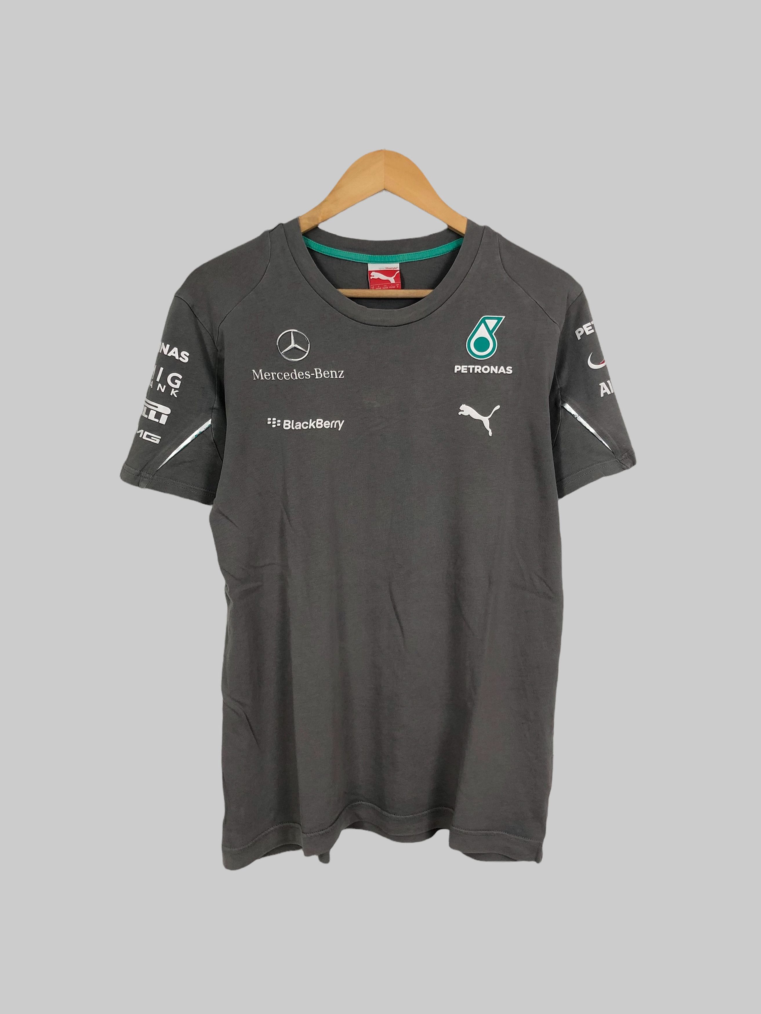 Formula 1 Mercedes Benz AMG Racing F1 Petronas Puma t-shirt Size US M / EU 48-50 / 2 - 1 Thumbnail