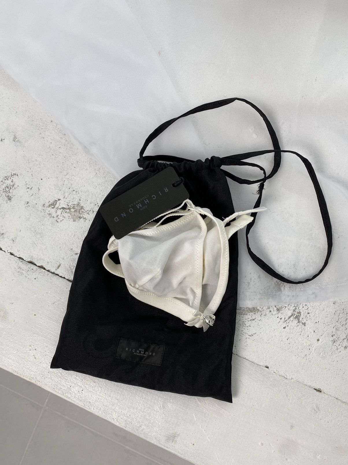 John Richmond ☁️CUTE JOHN RICHMOND MESH BRA☁️ Size ONE SIZE - 9 Thumbnail