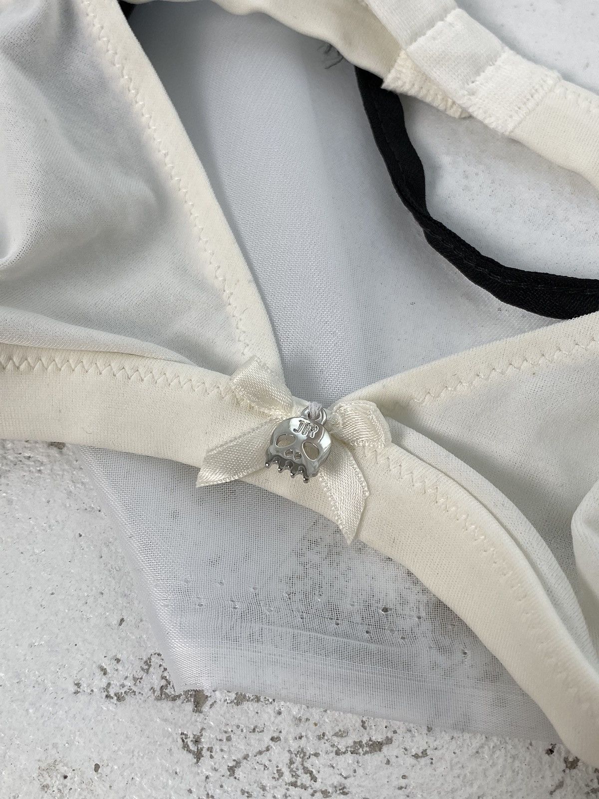 John Richmond ☁️CUTE JOHN RICHMOND MESH BRA☁️ Size ONE SIZE - 3 Thumbnail