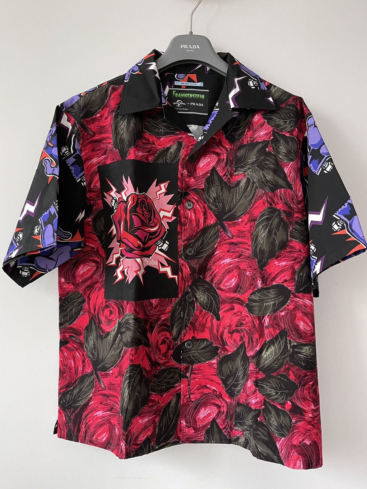 Prada Universal Studios Edition Rose Printed Bowling Shirt Size US M / EU 48-50 / 2 - 1 Thumbnail