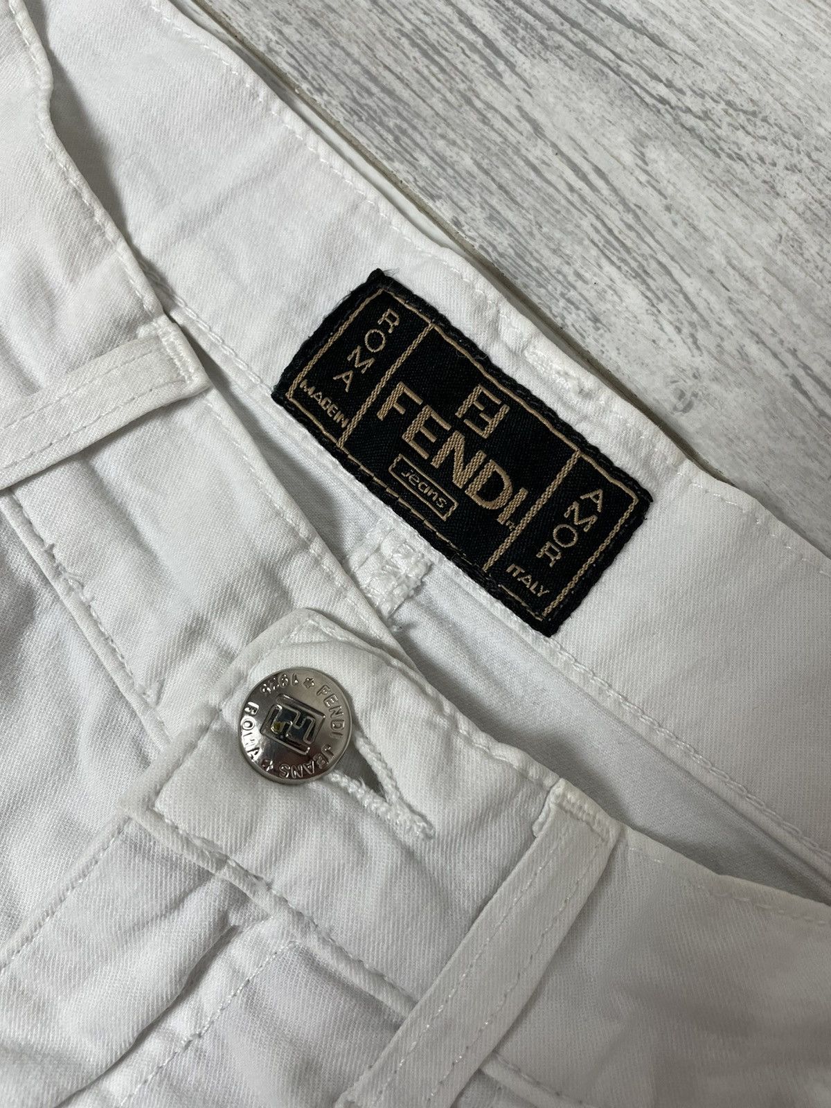 Fendi Fendi vintage rare casual white pants logo Size US 31 - 16 Thumbnail