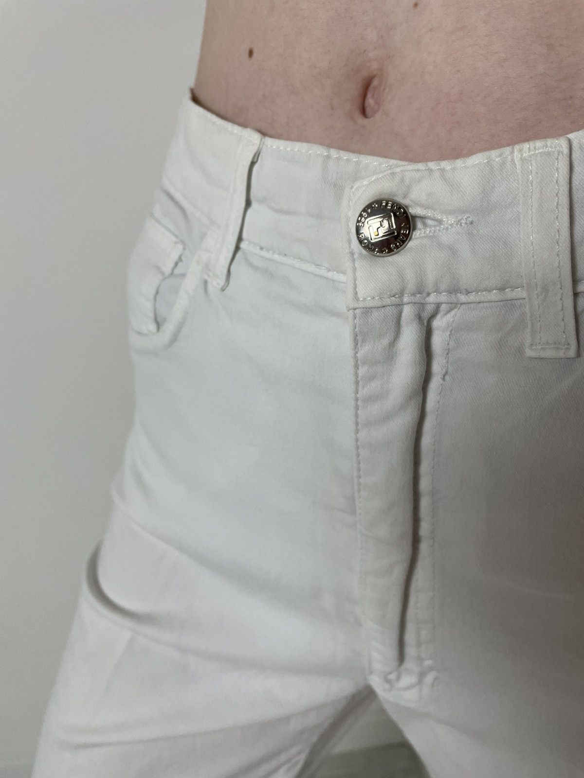 Fendi Fendi vintage rare casual white pants logo Size US 31 - 11 Thumbnail