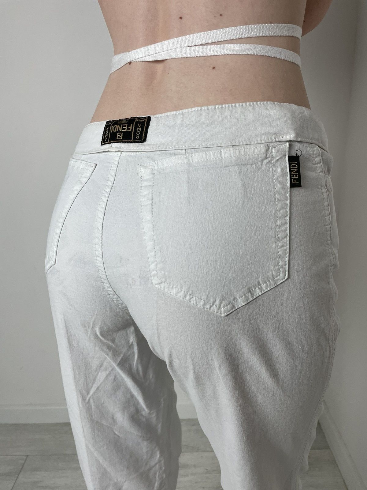 Fendi Fendi vintage rare casual white pants logo Size US 31 - 1 Thumbnail