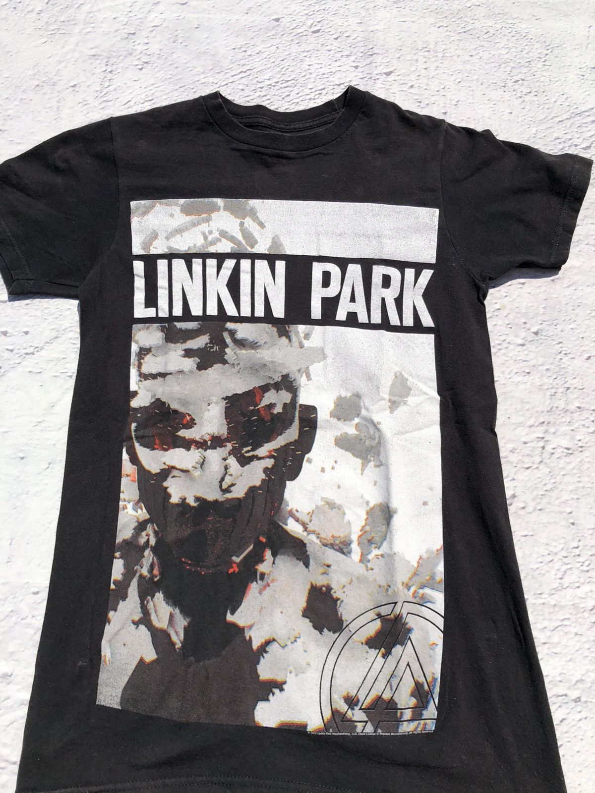 Band Tees Vintage 2012 Linkin Park Black Tee (Limp Bizkit Blink-182) Size US S / EU 44-46 / 1 - 3 Thumbnail