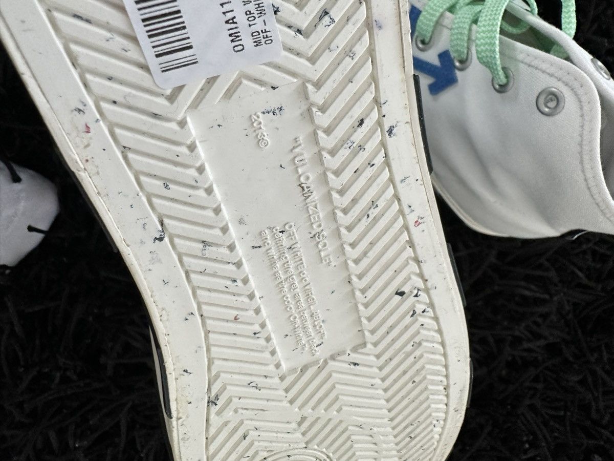 Off-White Off-White Vulc Sneakers Size US 11 / EU 44 - 9 Thumbnail