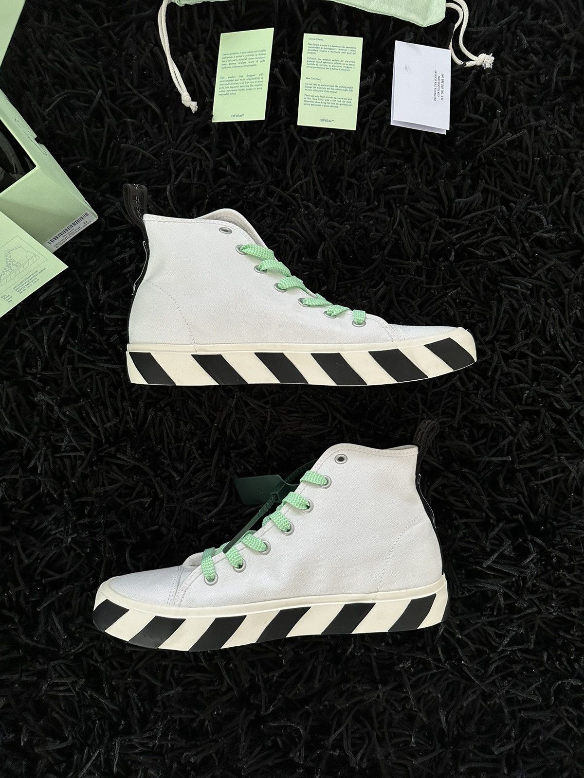 Off-White Off-White Vulc Sneakers Size US 11 / EU 44 - 3 Thumbnail