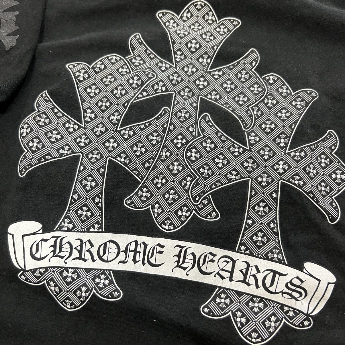 Chrome Hearts Vintage Chrome Heart cross dagger T shirt Size US S / EU 44-46 / 1 - 4 Thumbnail