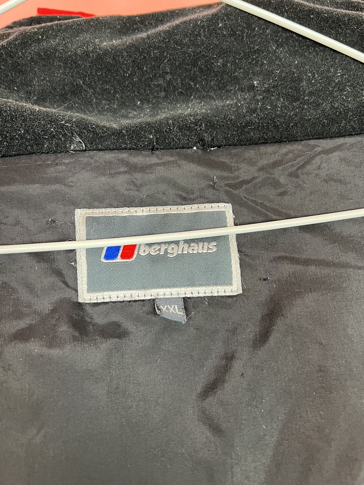 Berghaus Berghaus gore-tex jacket raincoat vintage sale Size US XXL / EU 58 / 5 - 11 Thumbnail
