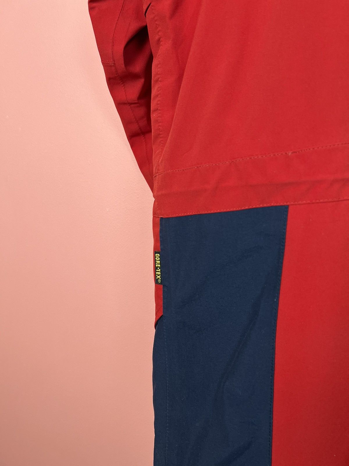 Berghaus Berghaus gore-tex jacket raincoat vintage sale Size US XXL / EU 58 / 5 - 7 Thumbnail