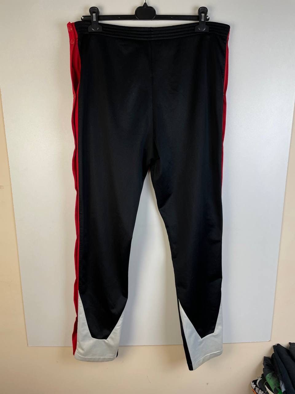 NBA Chicago Bulls NBA Champion vintage pants size M Size US 36 / EU 52 - 3 Thumbnail