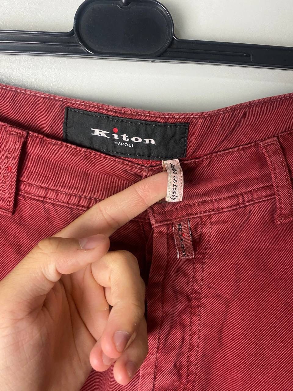 Kiton NWOT Est 1295 $ Kiton Selvedge plum button Fly jeans size 33 Size US 33 - 3 Thumbnail